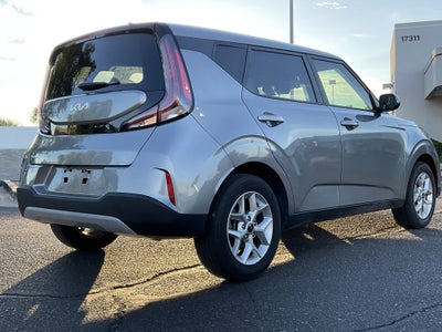 2025 Kia Soul LX