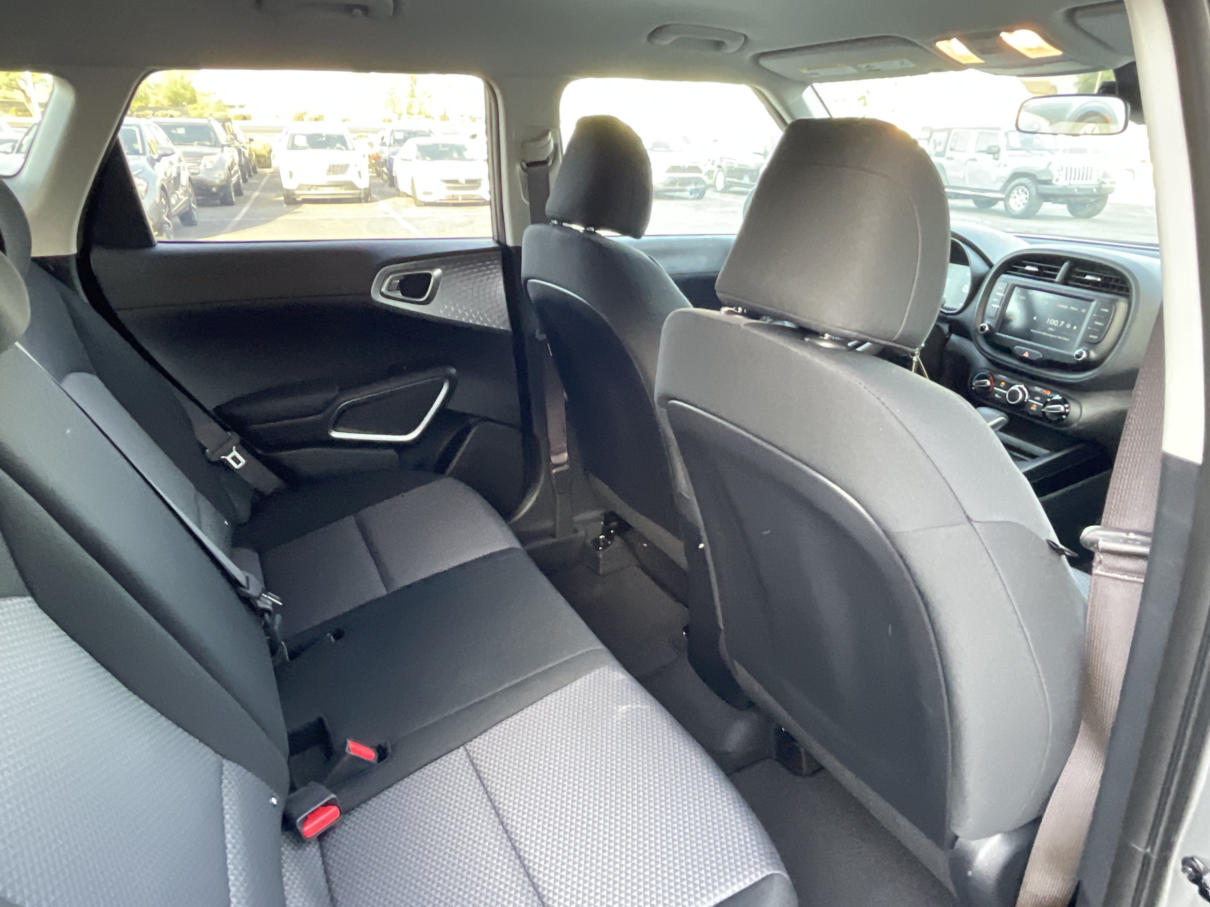 2025 Kia Soul LX**TECH PACK ONLY 694 MILES