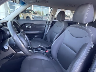2017 Kia Soul Base