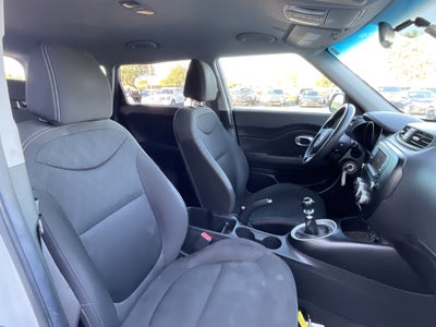 2017 Kia Soul Base