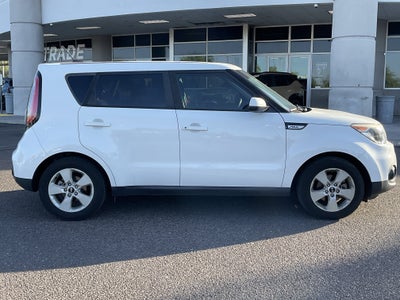 2017 Kia Soul Base