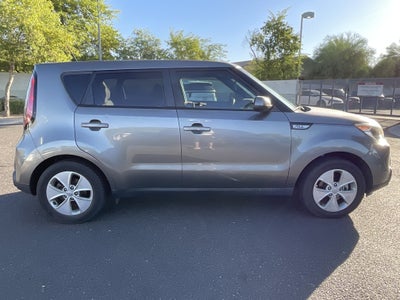 2016 Kia Soul Base