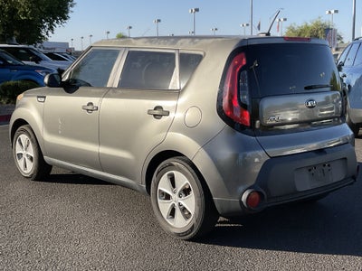 2016 Kia Soul Base