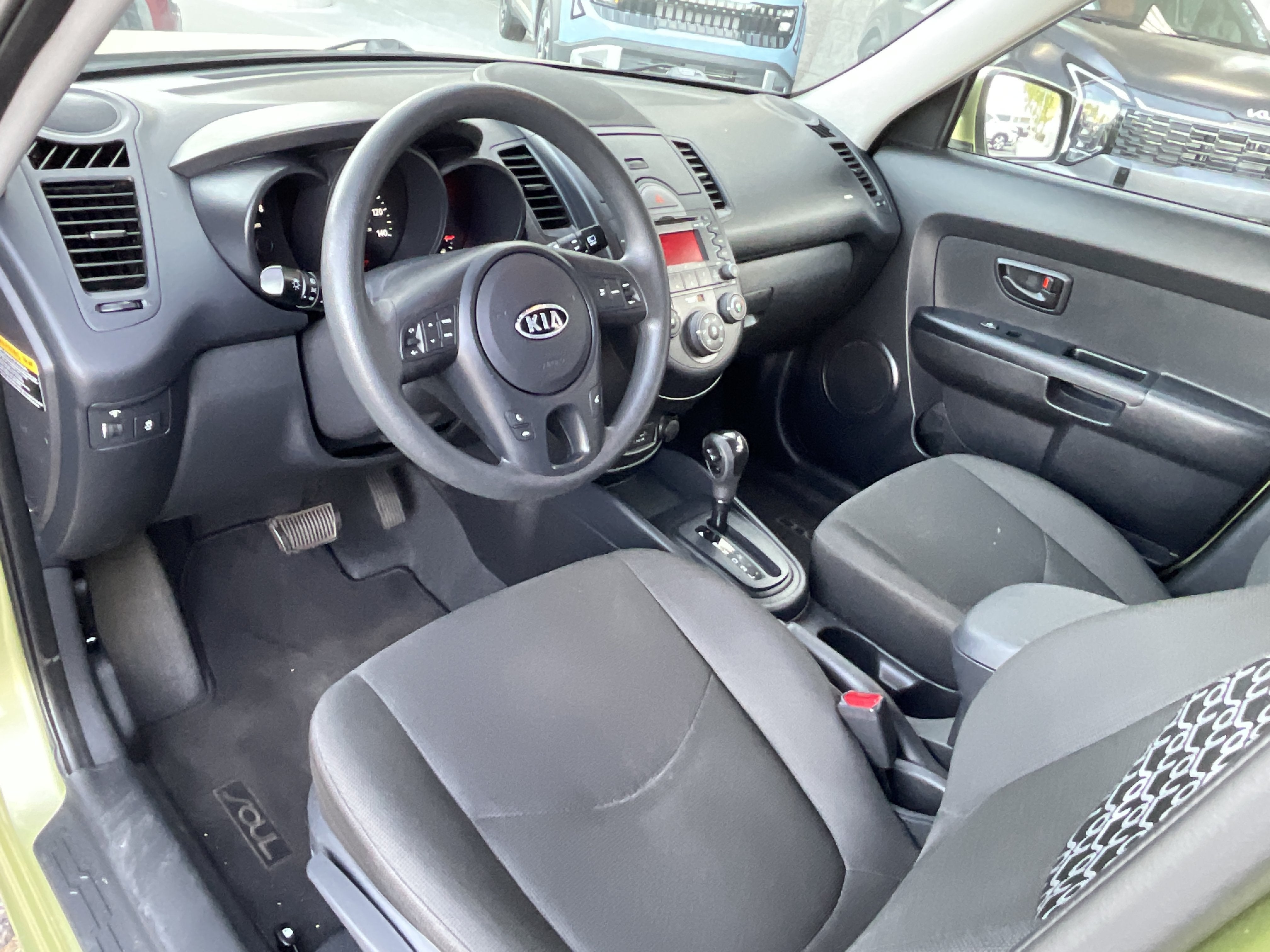 2010 Kia Soul +