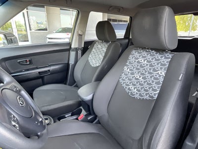 2010 Kia Soul +