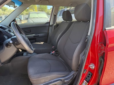 2013 Kia Soul Base