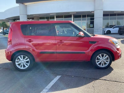 2013 Kia Soul +