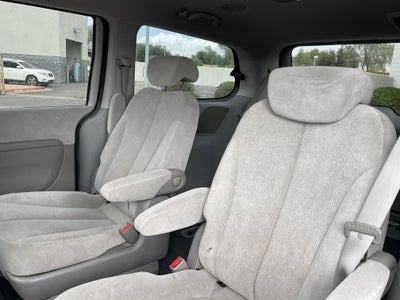2009 Kia Sedona LX**1 OWNER CLN CF**