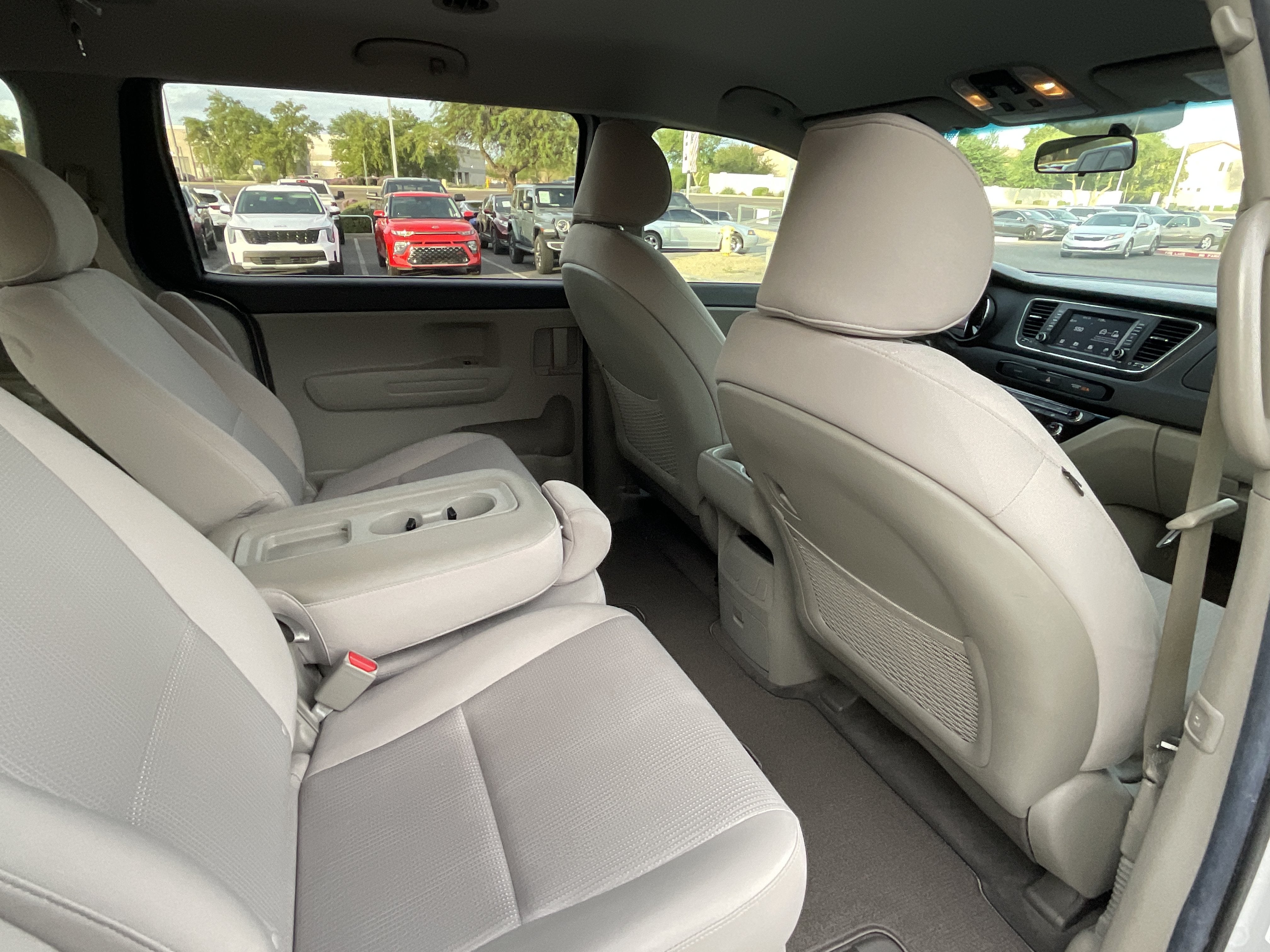 2019 Kia Sedona LX
