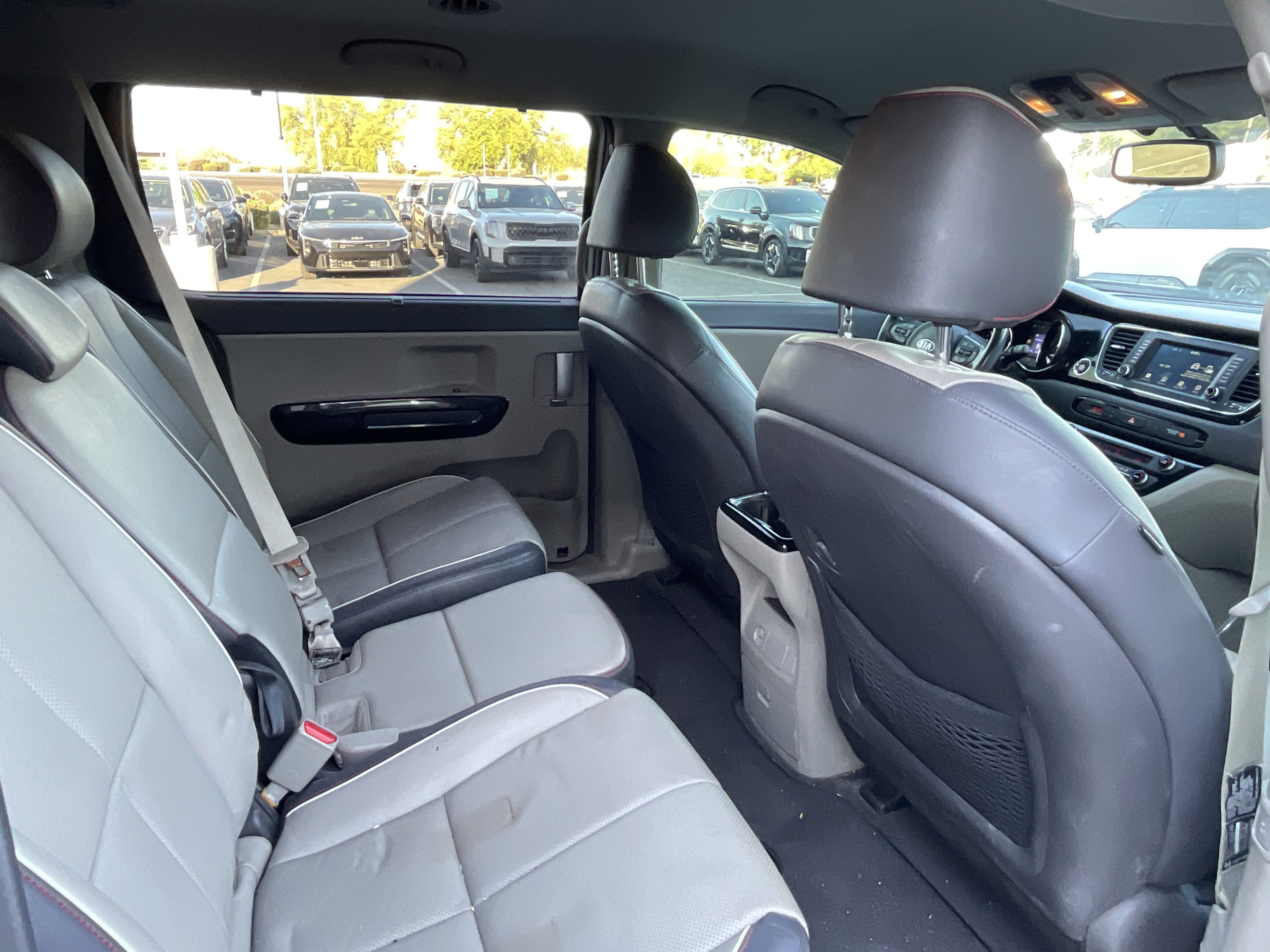 2017 Kia Sedona EX* LOW MILES