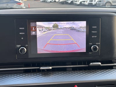 2023 Kia Carnival LX