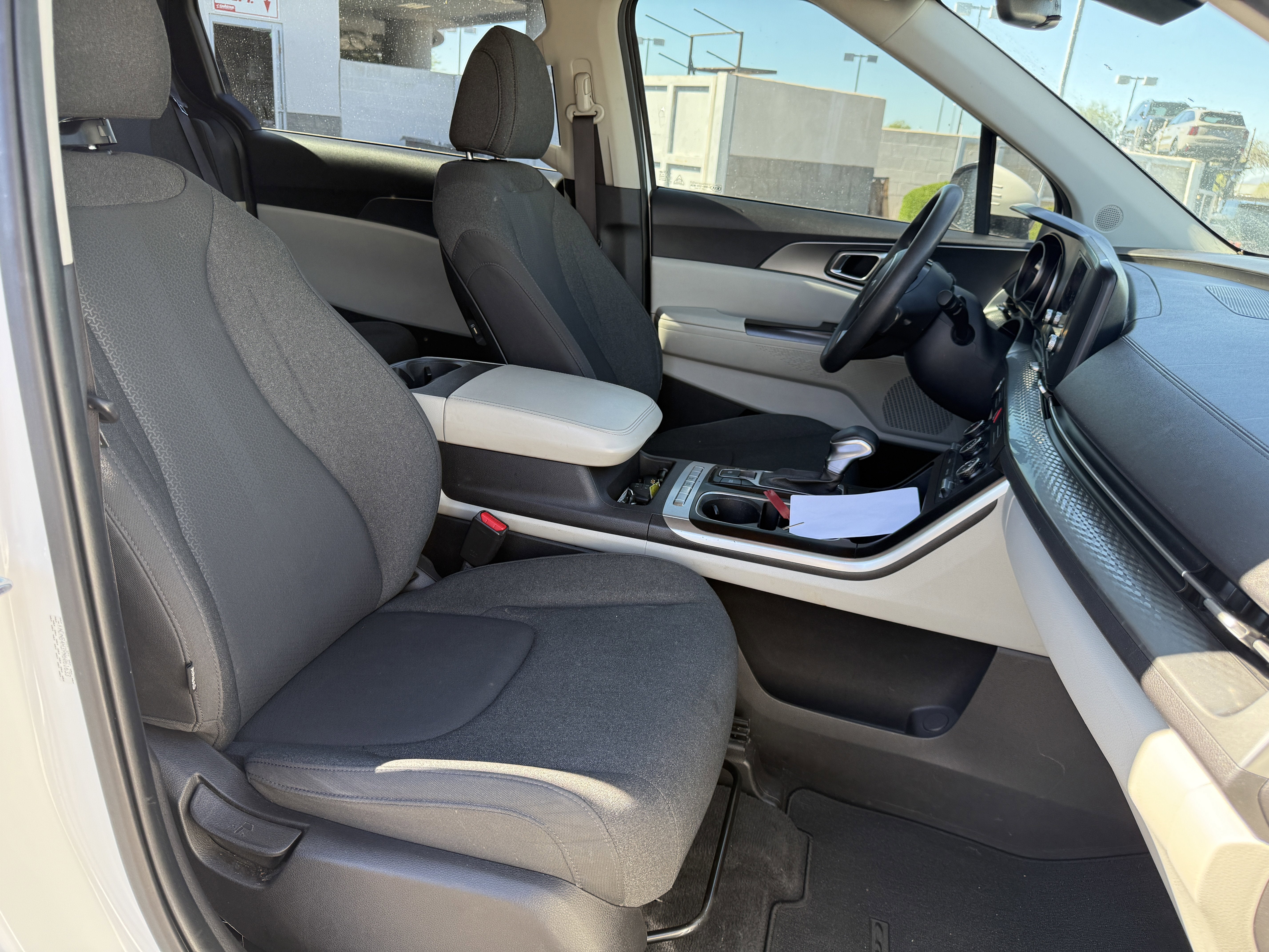 2022 Kia Carnival LXS