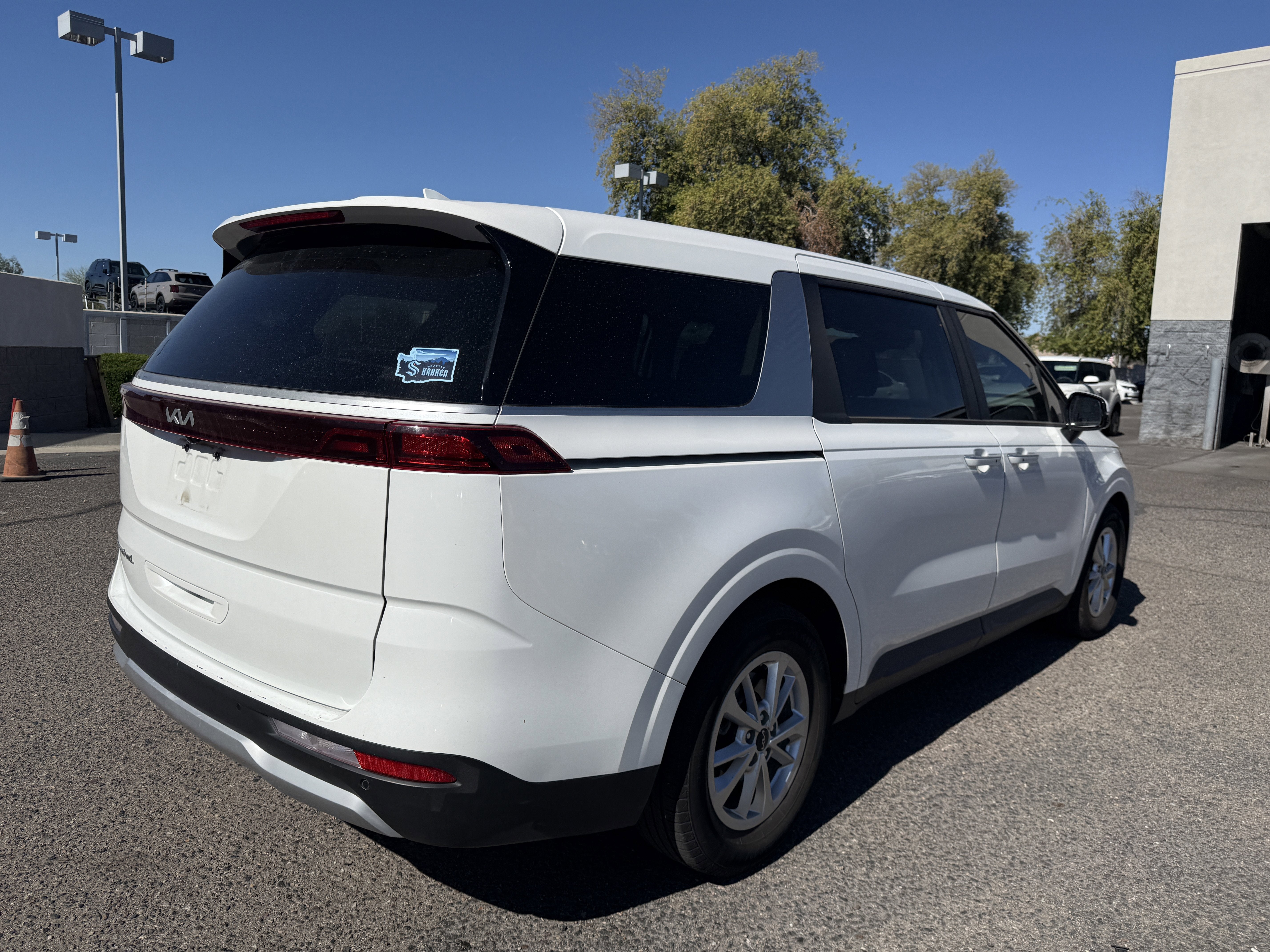 2022 Kia Carnival LXS