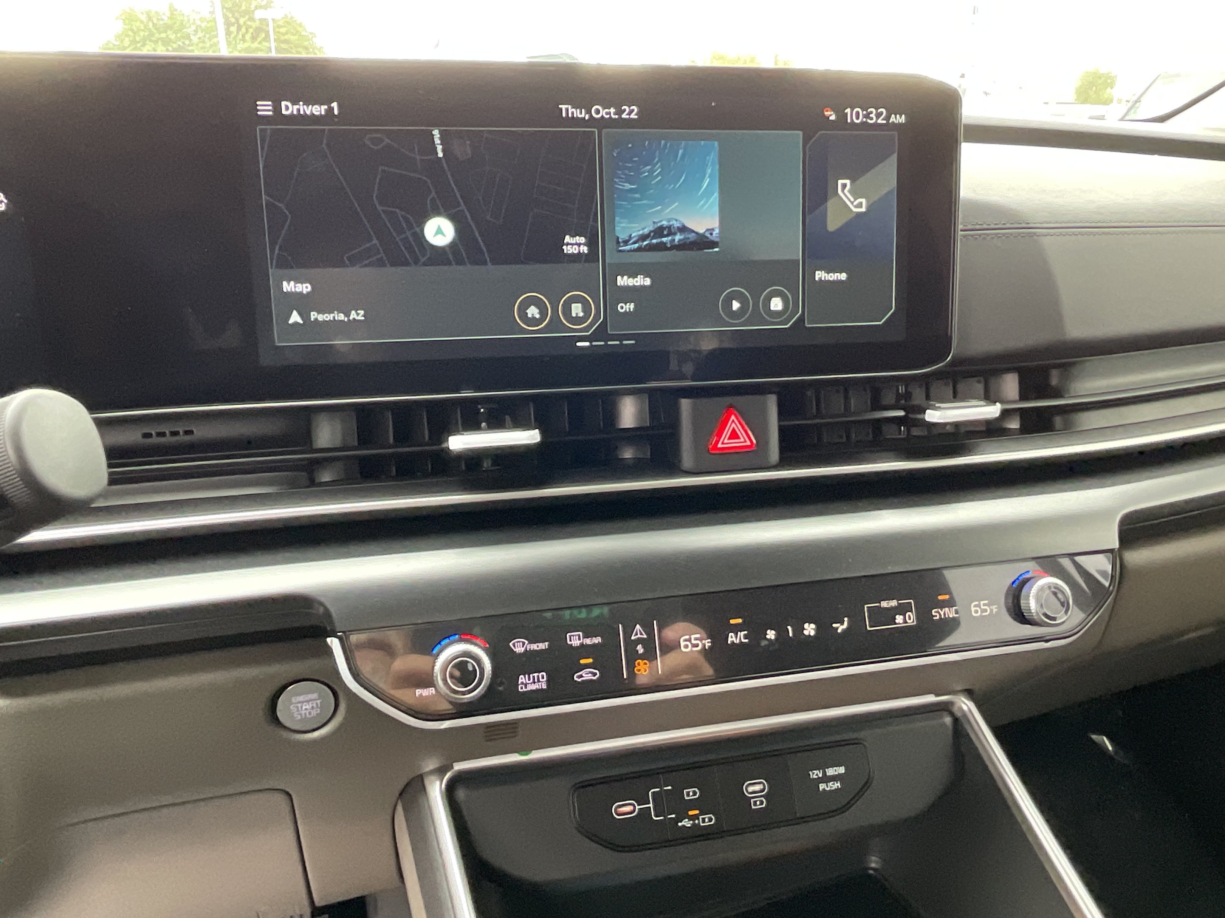 2027 Kia Carnival LX