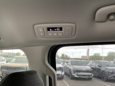 2027 Kia Carnival LX