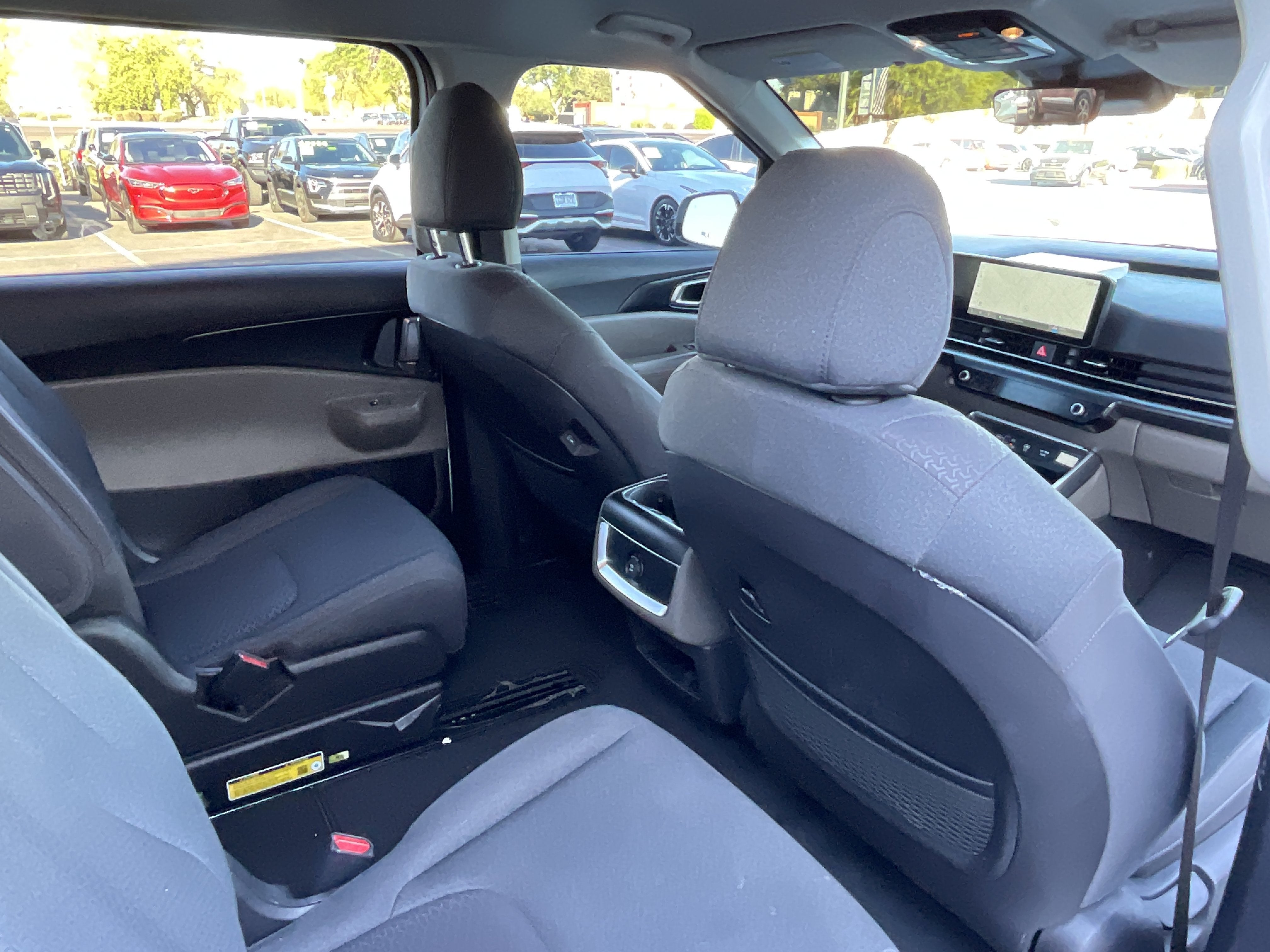 2026 Kia Carnival LX