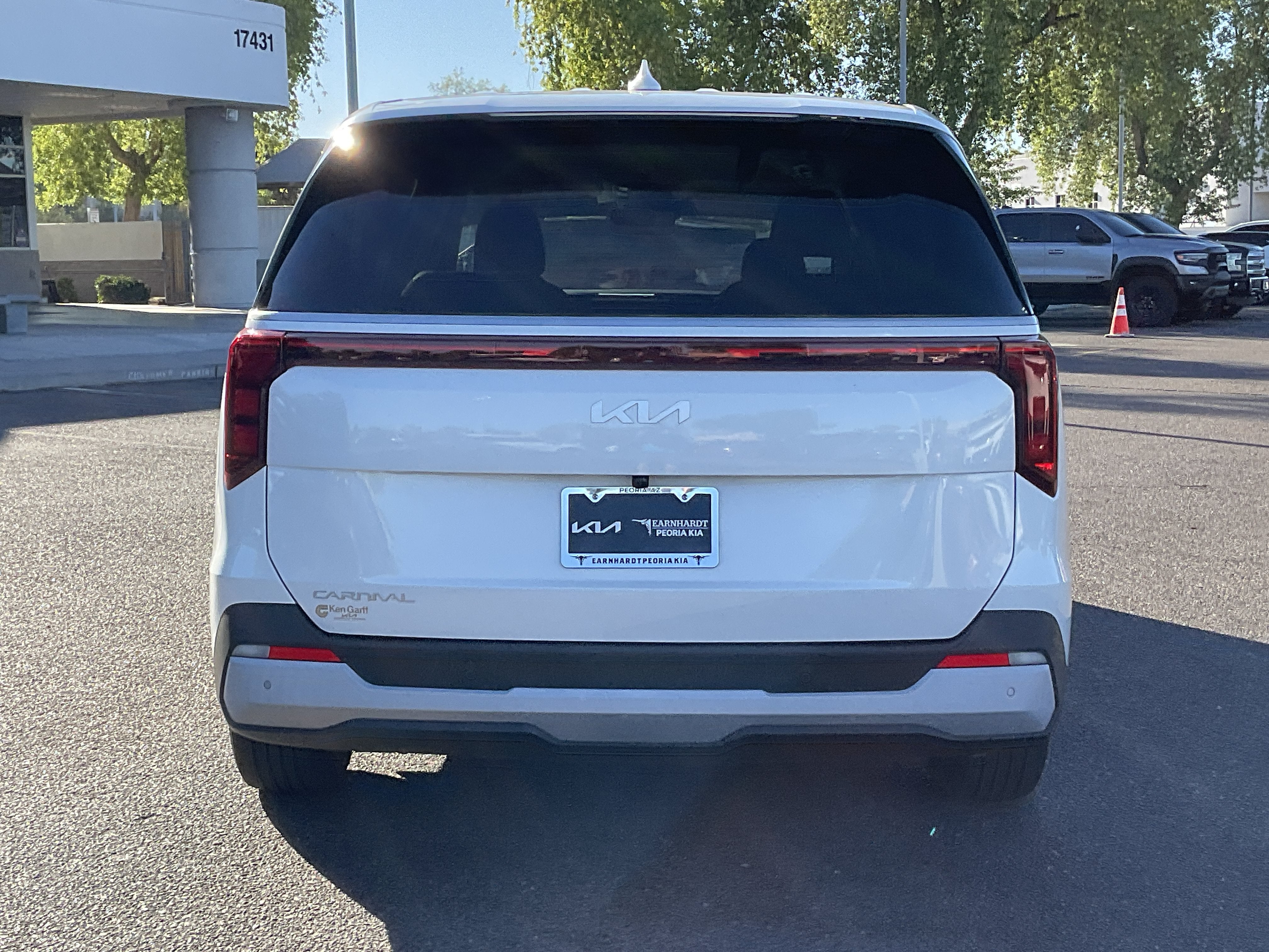 2026 Kia Carnival LX