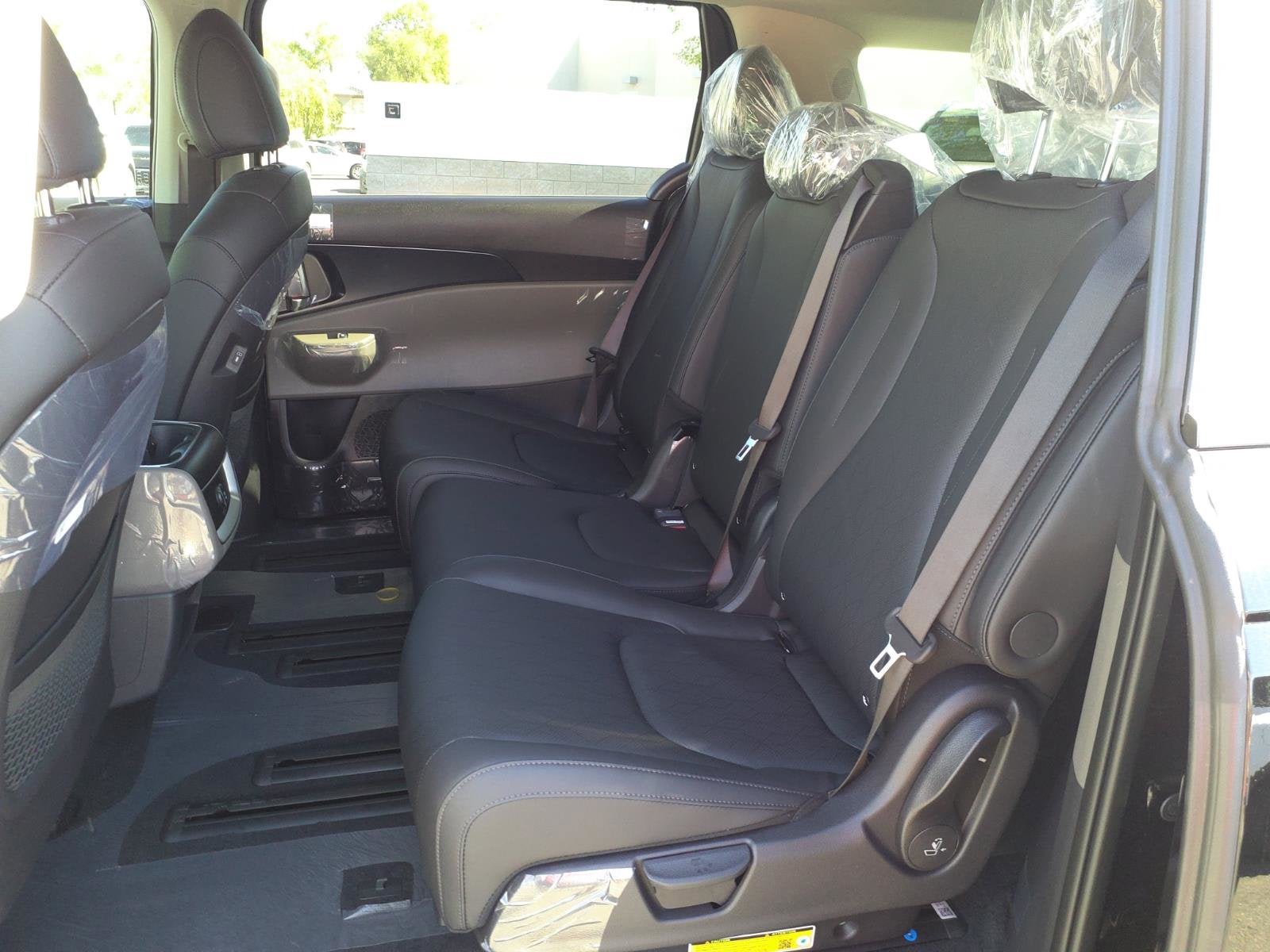 2026 Kia Carnival Hybrid LXS