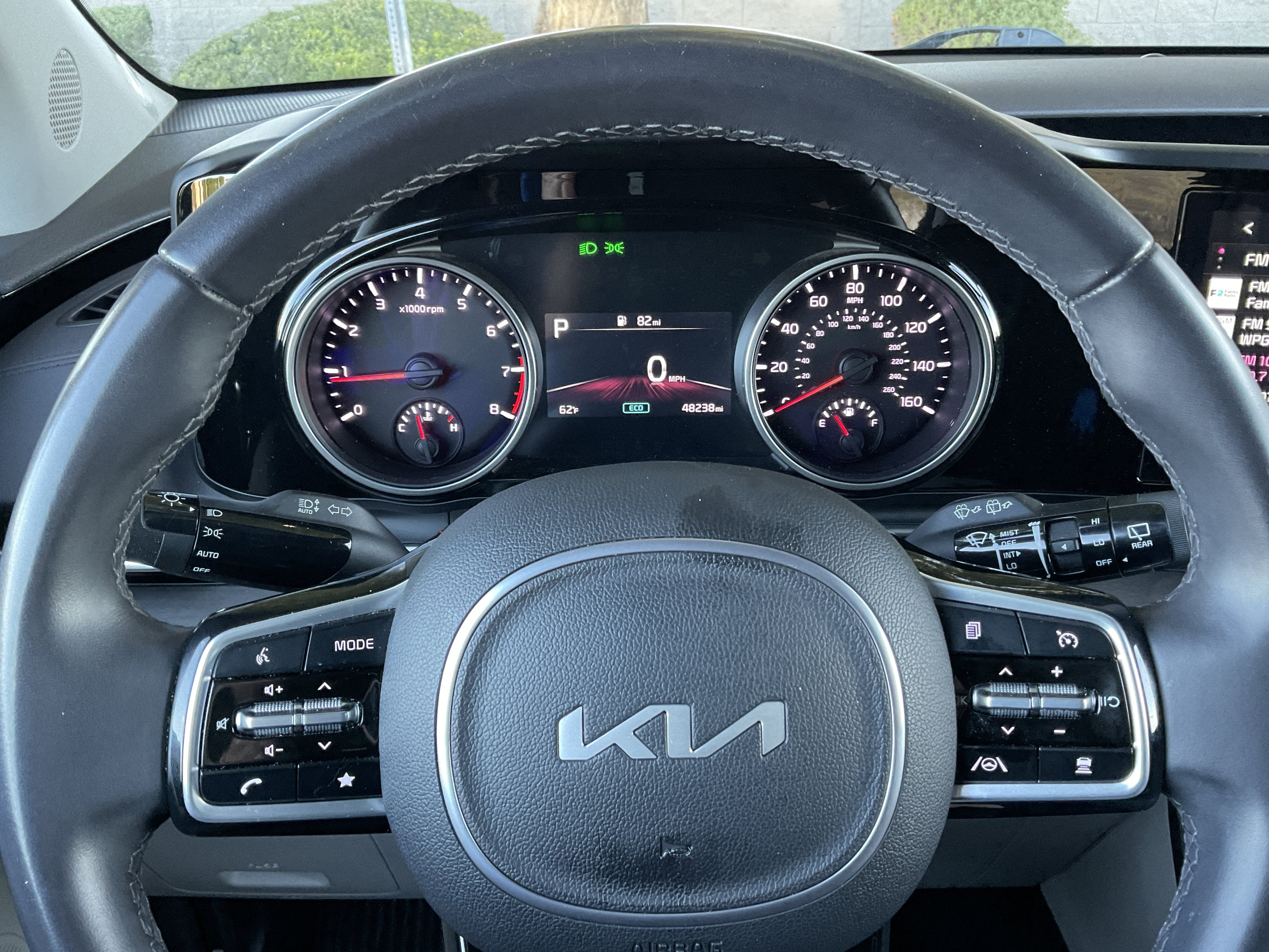 2024 Kia Carnival EX