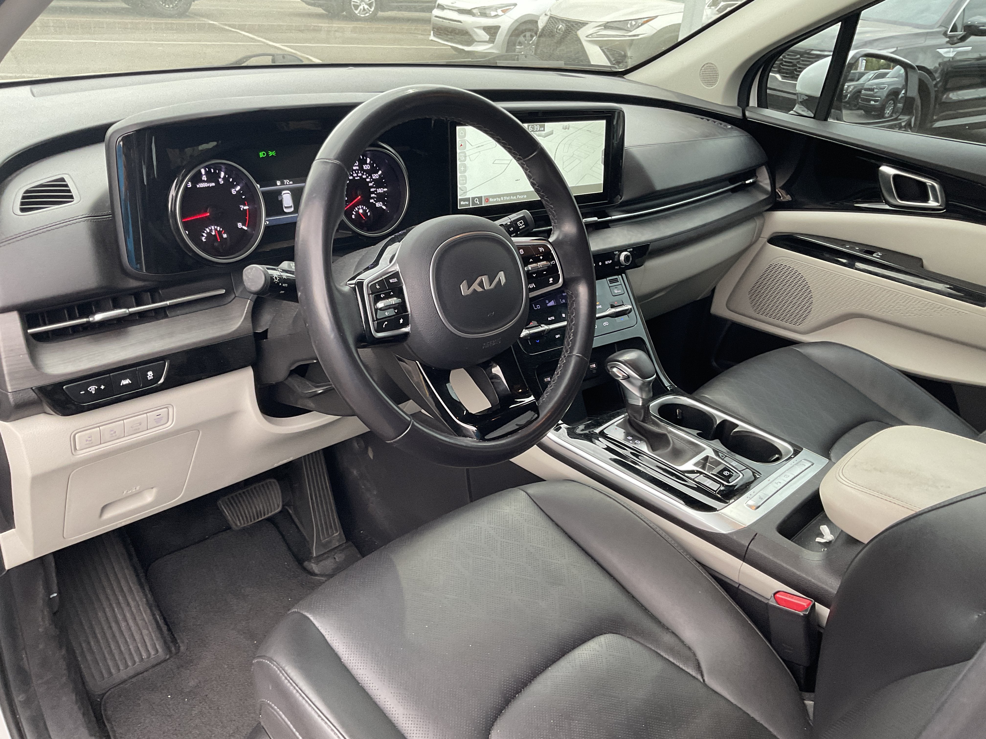 2023 Kia Carnival EX