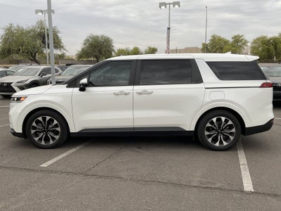 2023 Kia Carnival EX