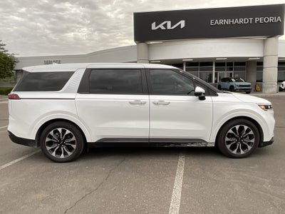 2023 Kia Carnival EX