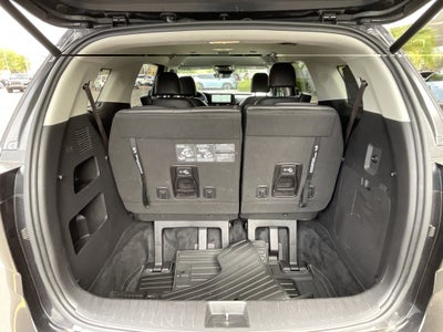2024 Kia Carnival EX* 1 OWNER