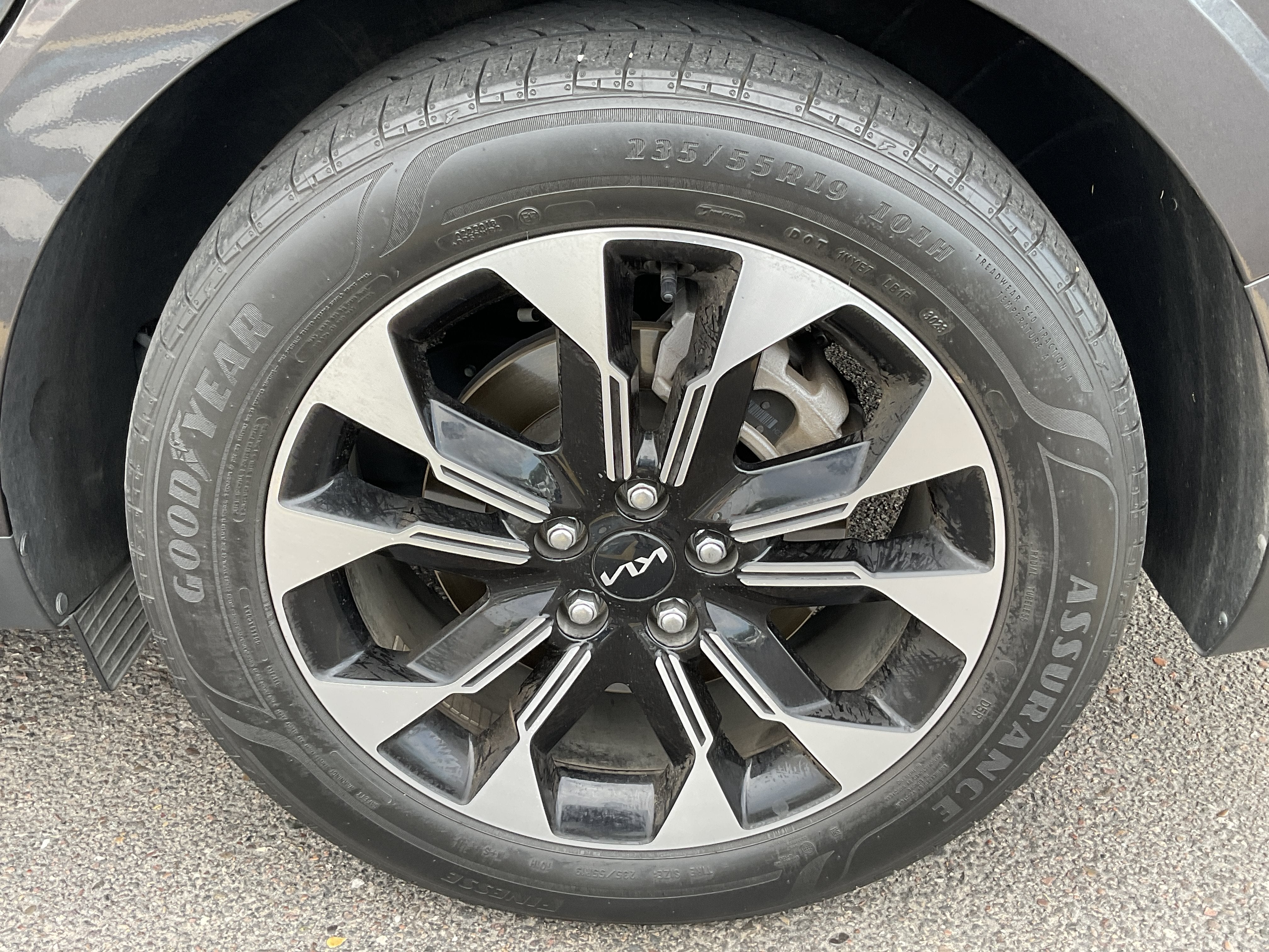 2024 Kia Carnival EX* 1 OWNER