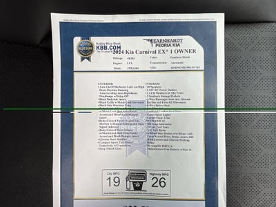2024 Kia Carnival EX* 1 OWNER