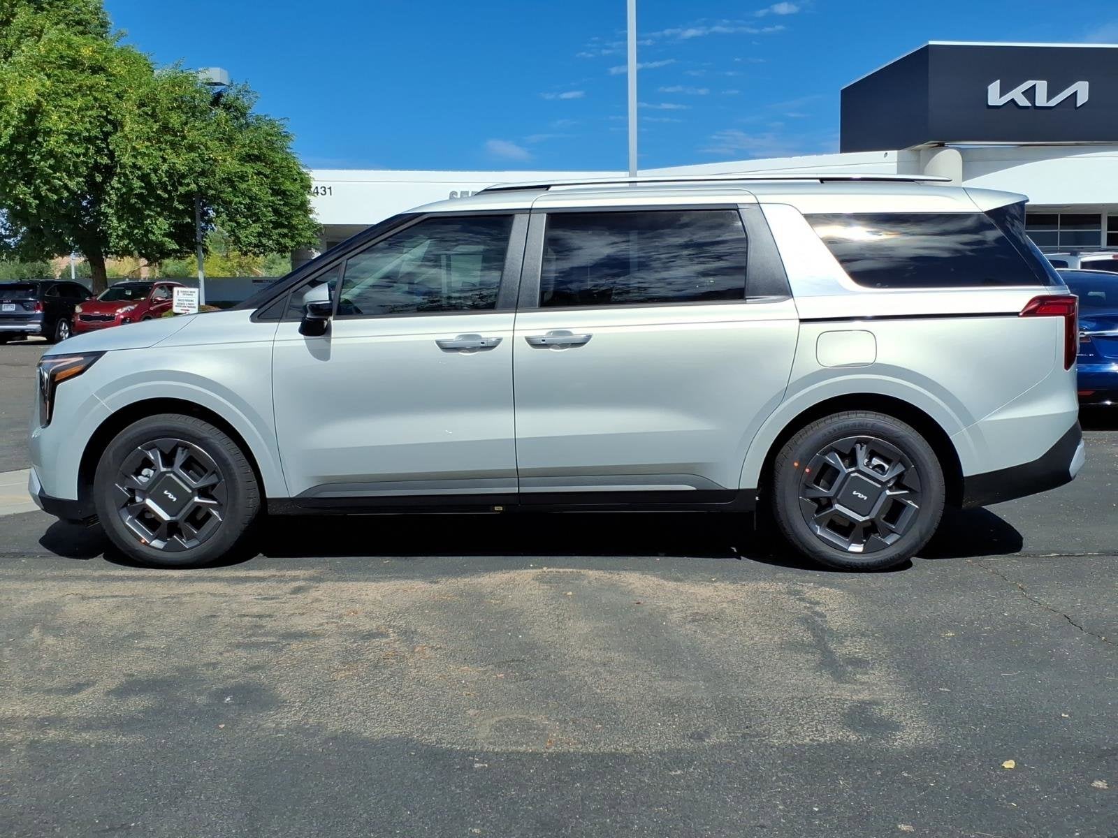 2026 Kia Carnival Hybrid EX