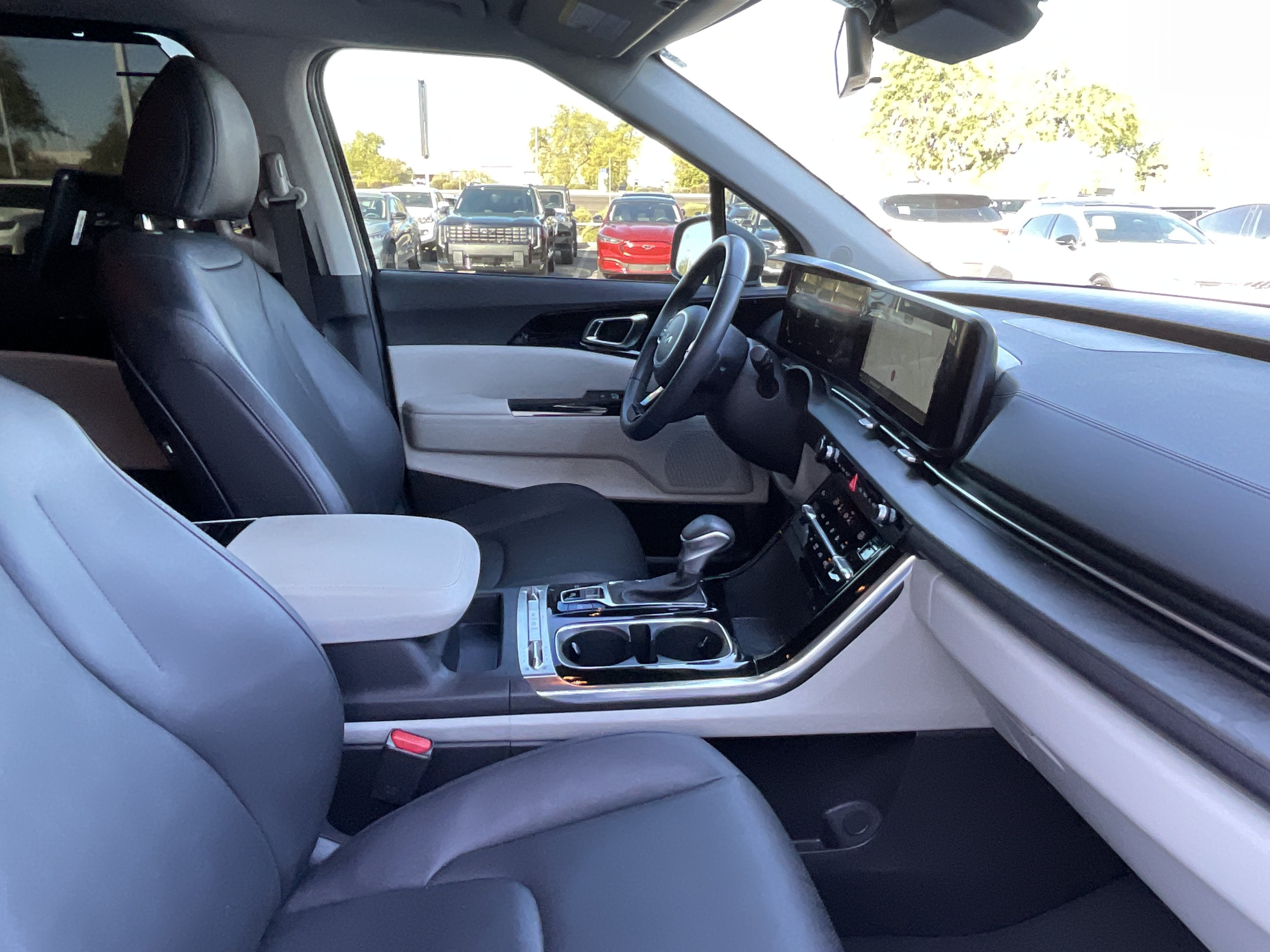 2024 Kia Carnival SX**1 OWNER CLN CF**