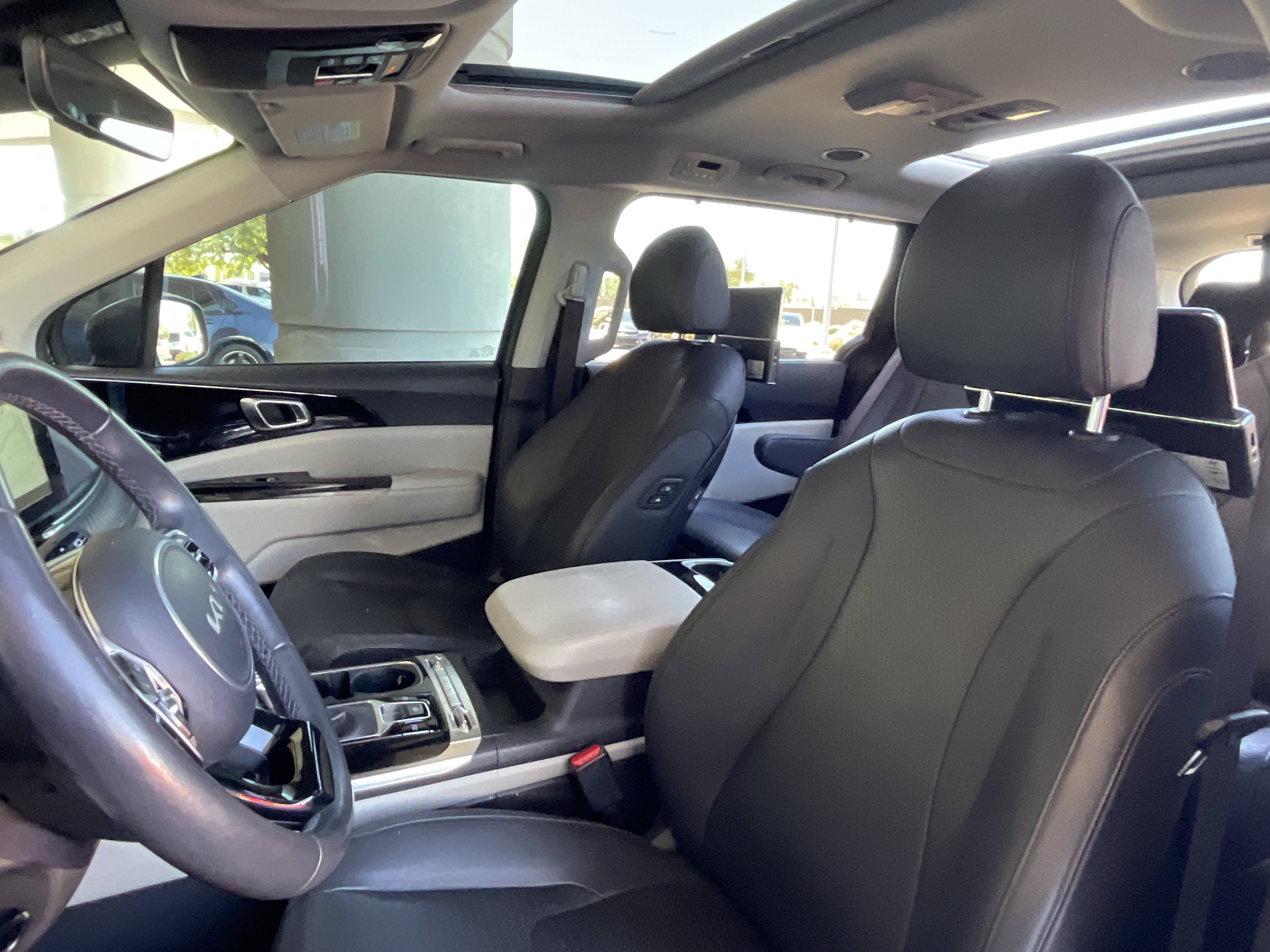 2024 Kia Carnival SX Prestige