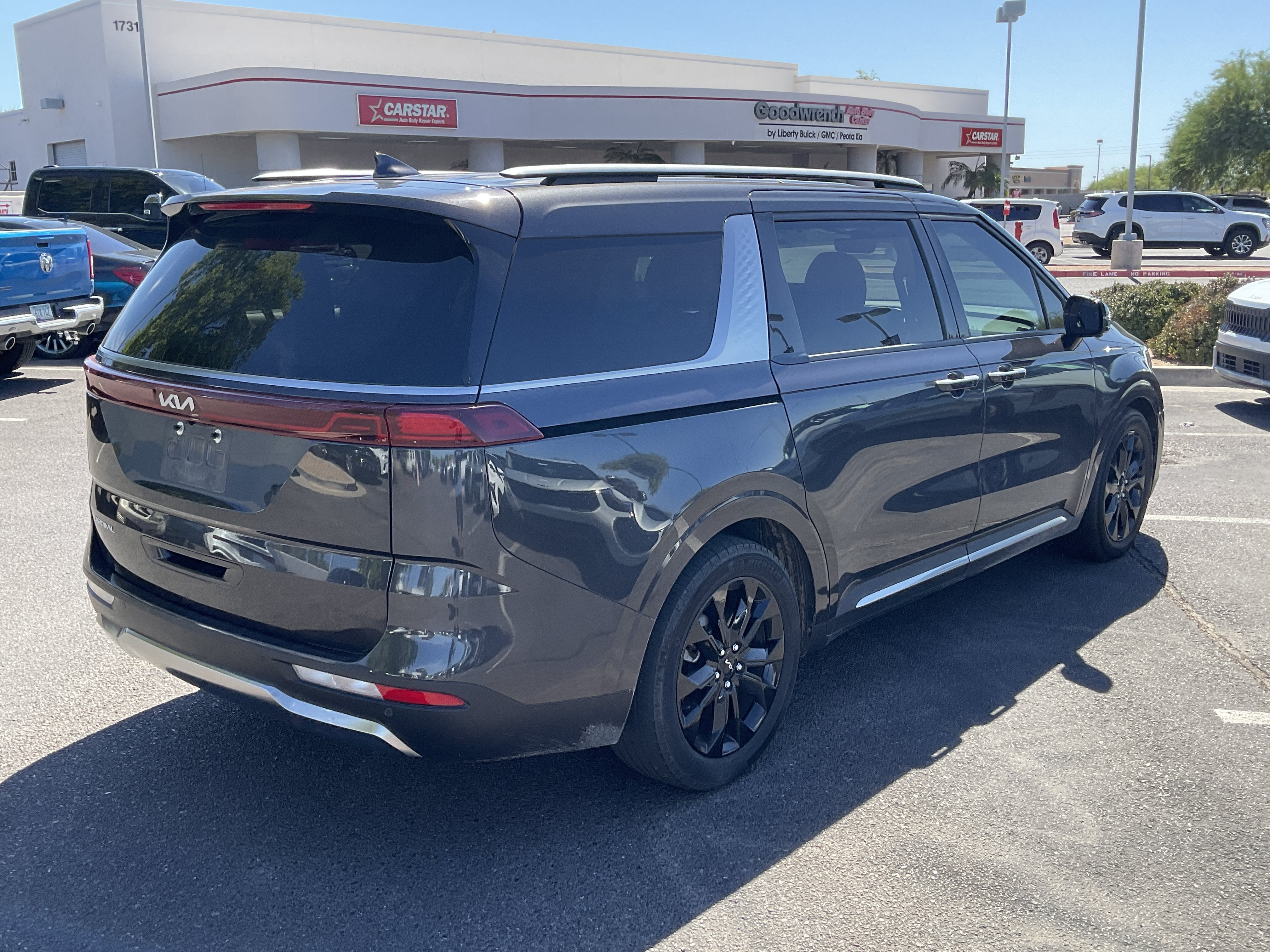 2024 Kia Carnival SX Prestige
