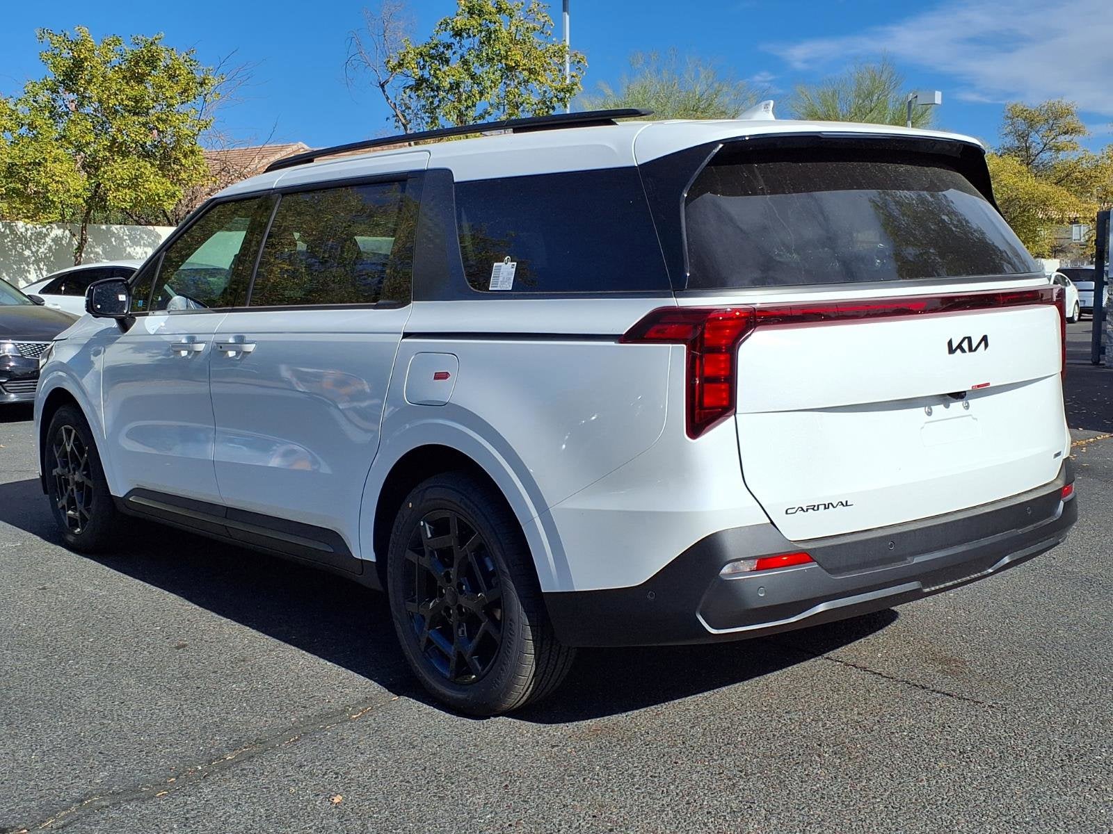 2026 Kia Carnival Hybrid SX