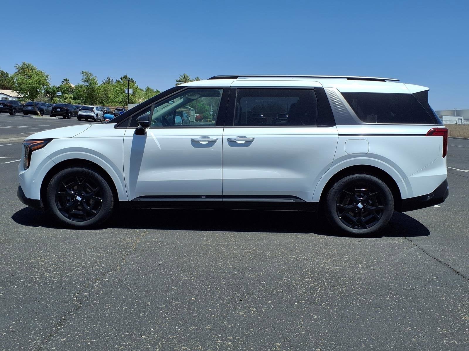 2026 Kia Carnival Hybrid SX