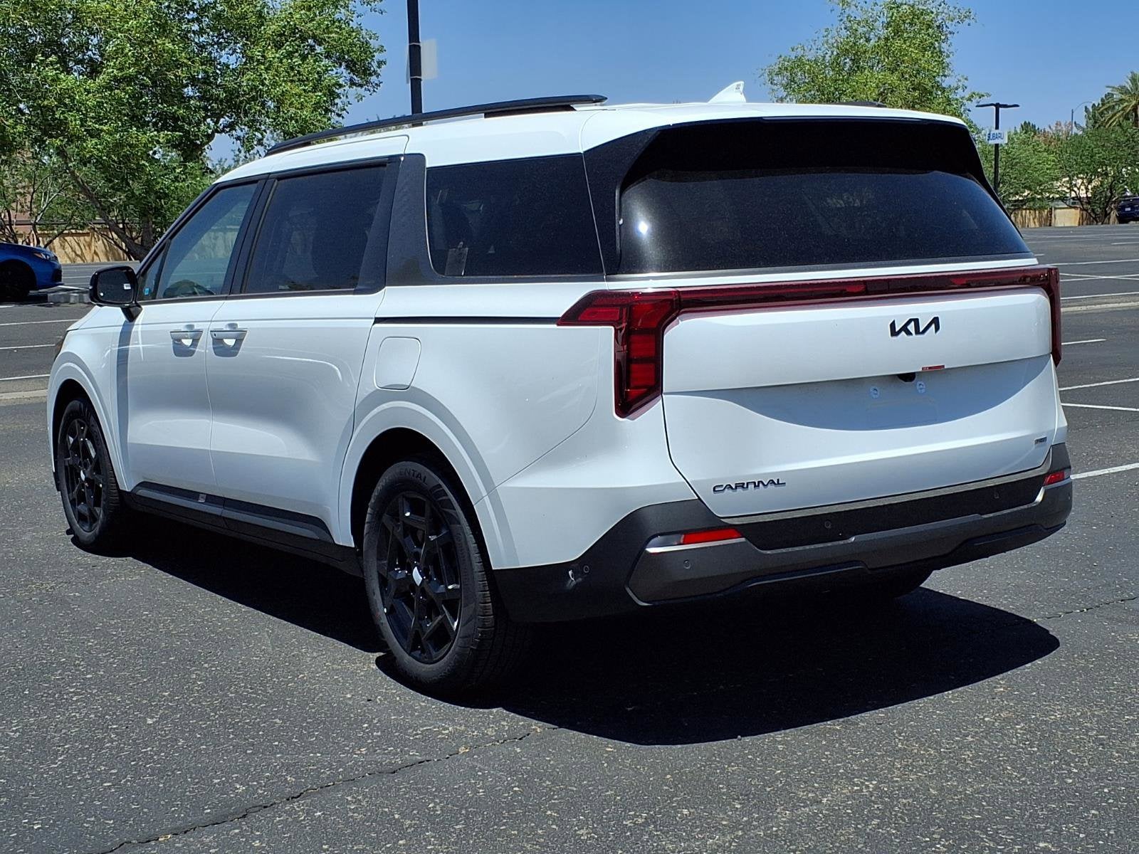 2026 Kia Carnival Hybrid SX