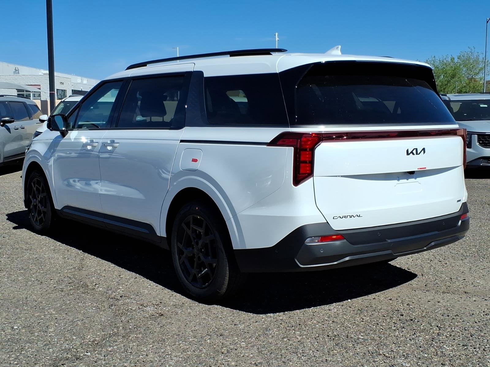 2026 Kia Carnival Hybrid SX