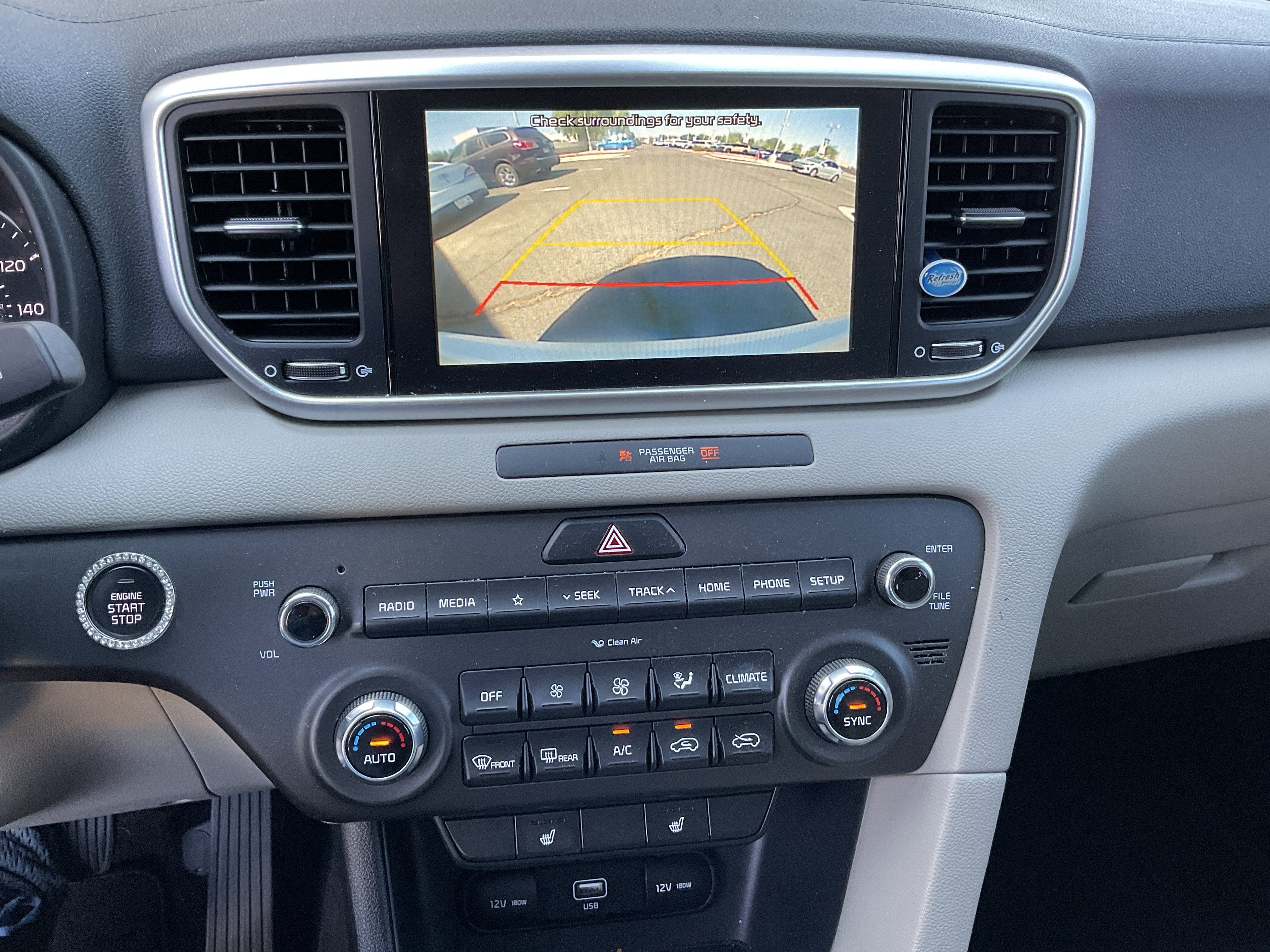 2022 Kia Sportage LX