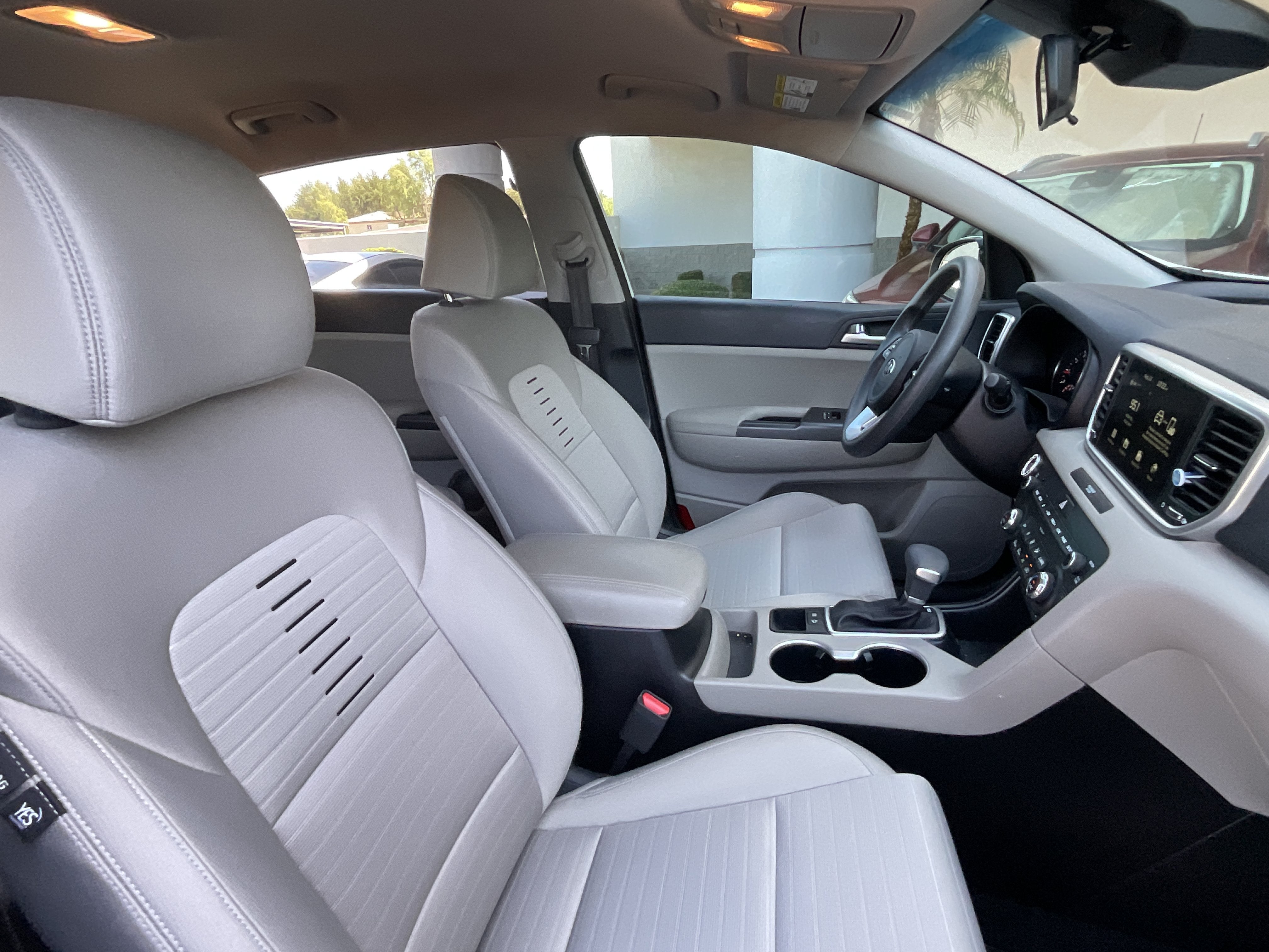 2022 Kia Sportage LX