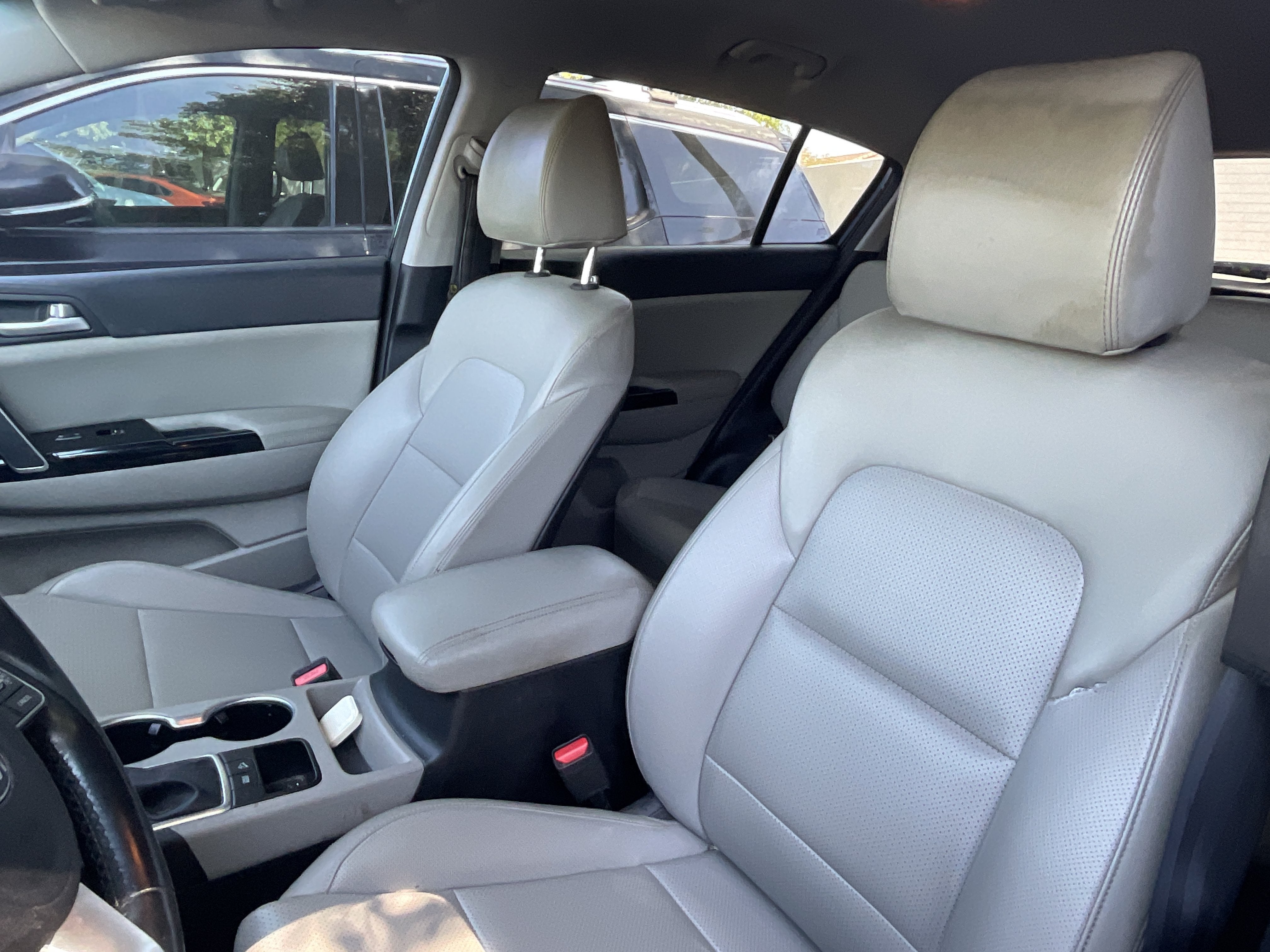 2020 Kia Sportage EX