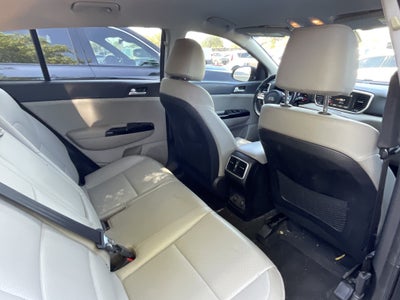 2020 Kia Sportage EX