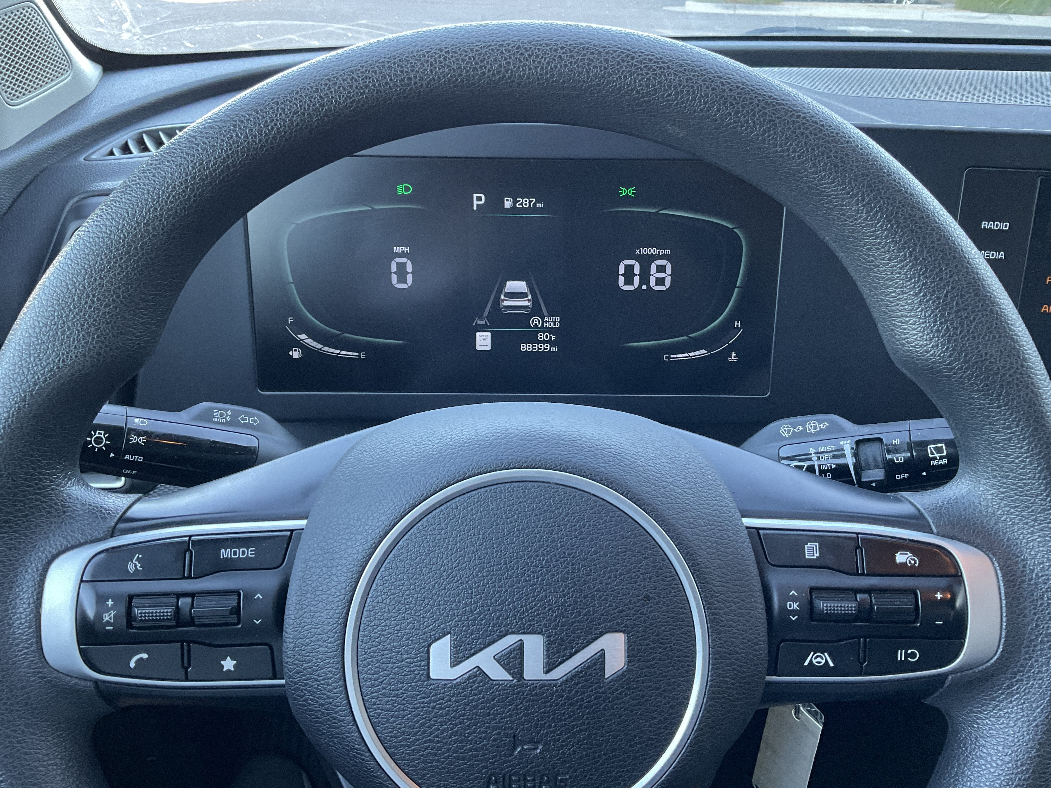 2023 Kia Sportage LX