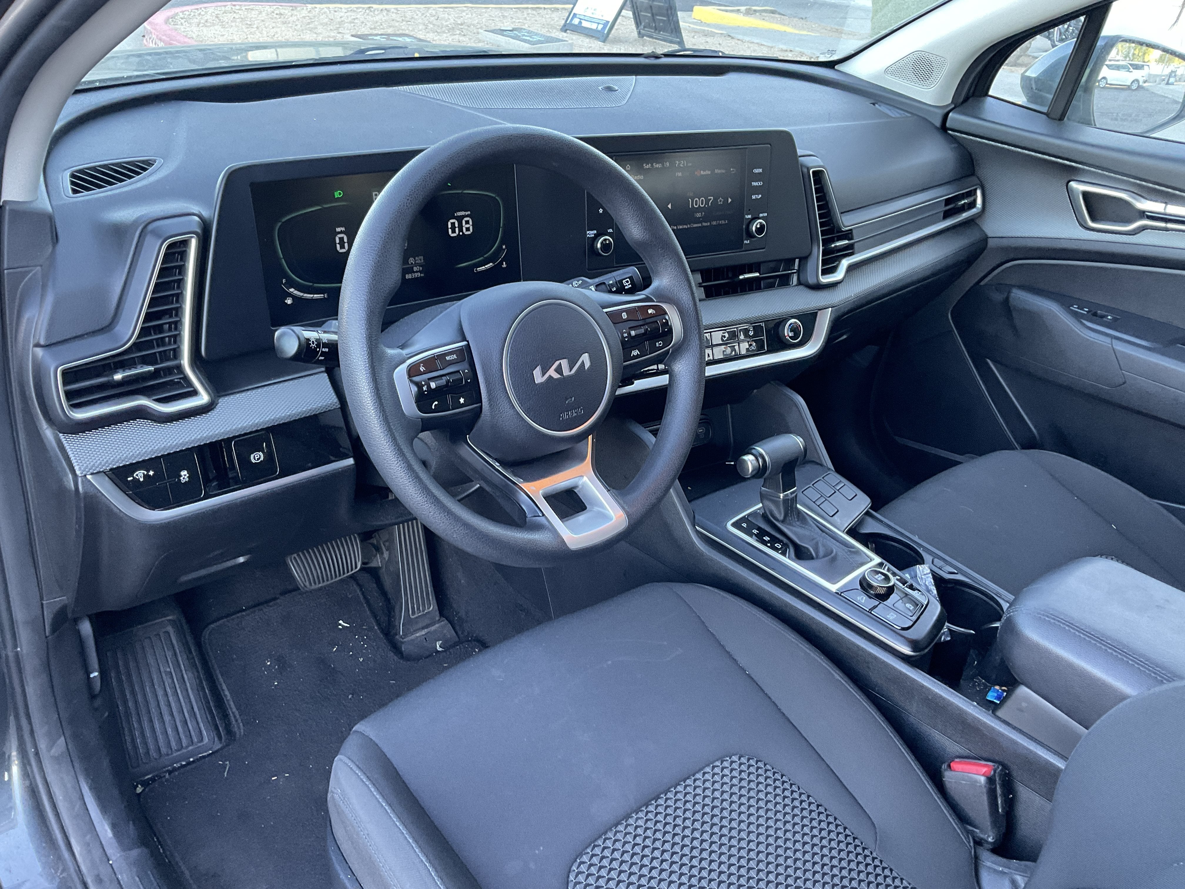 2023 Kia Sportage LX