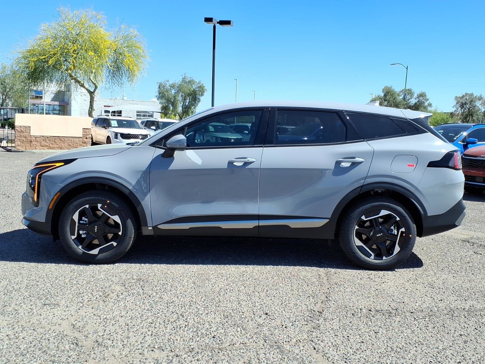 2026 Kia Sportage Hybrid S