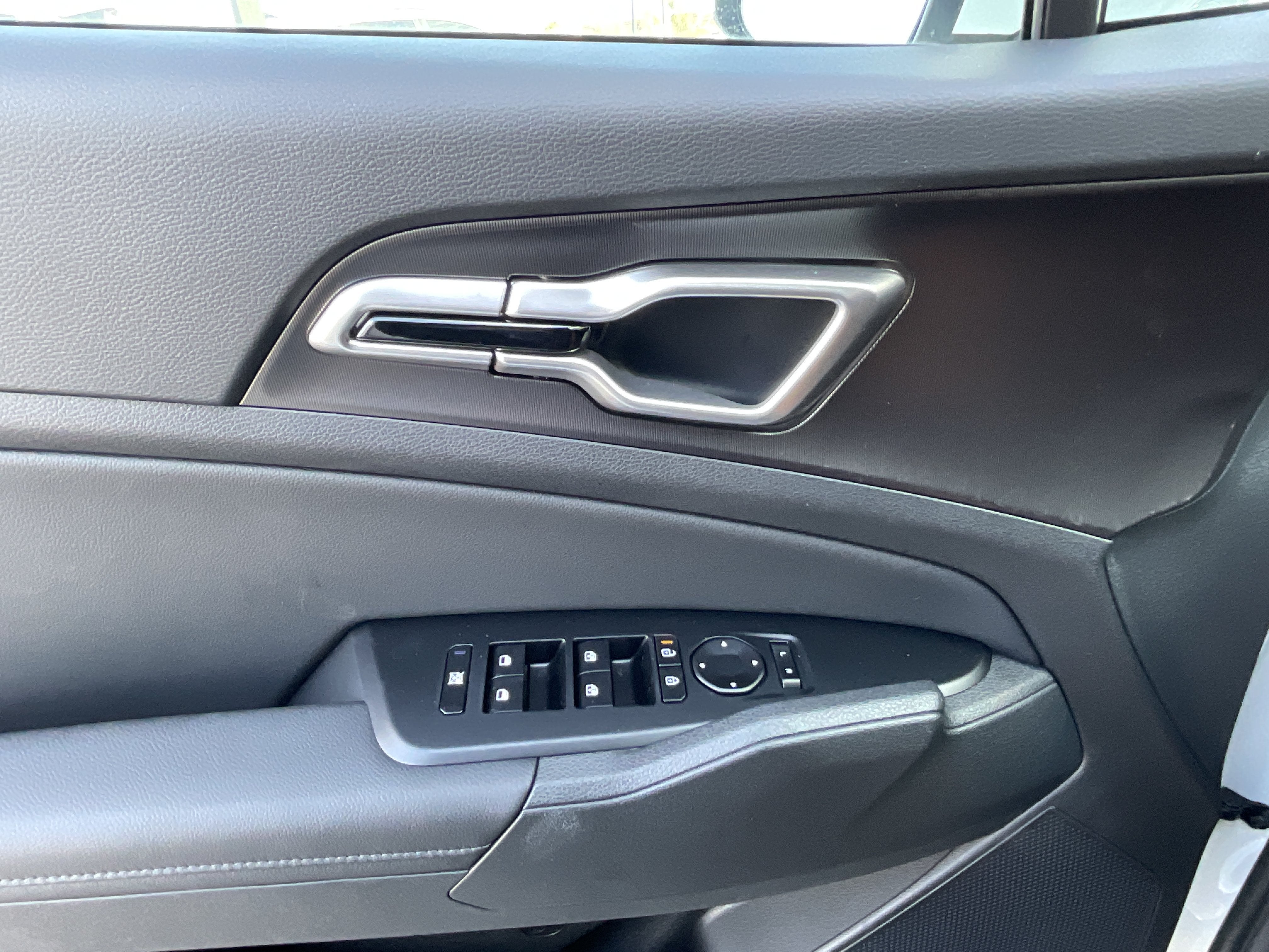 2027 Kia Sportage Hybrid EX