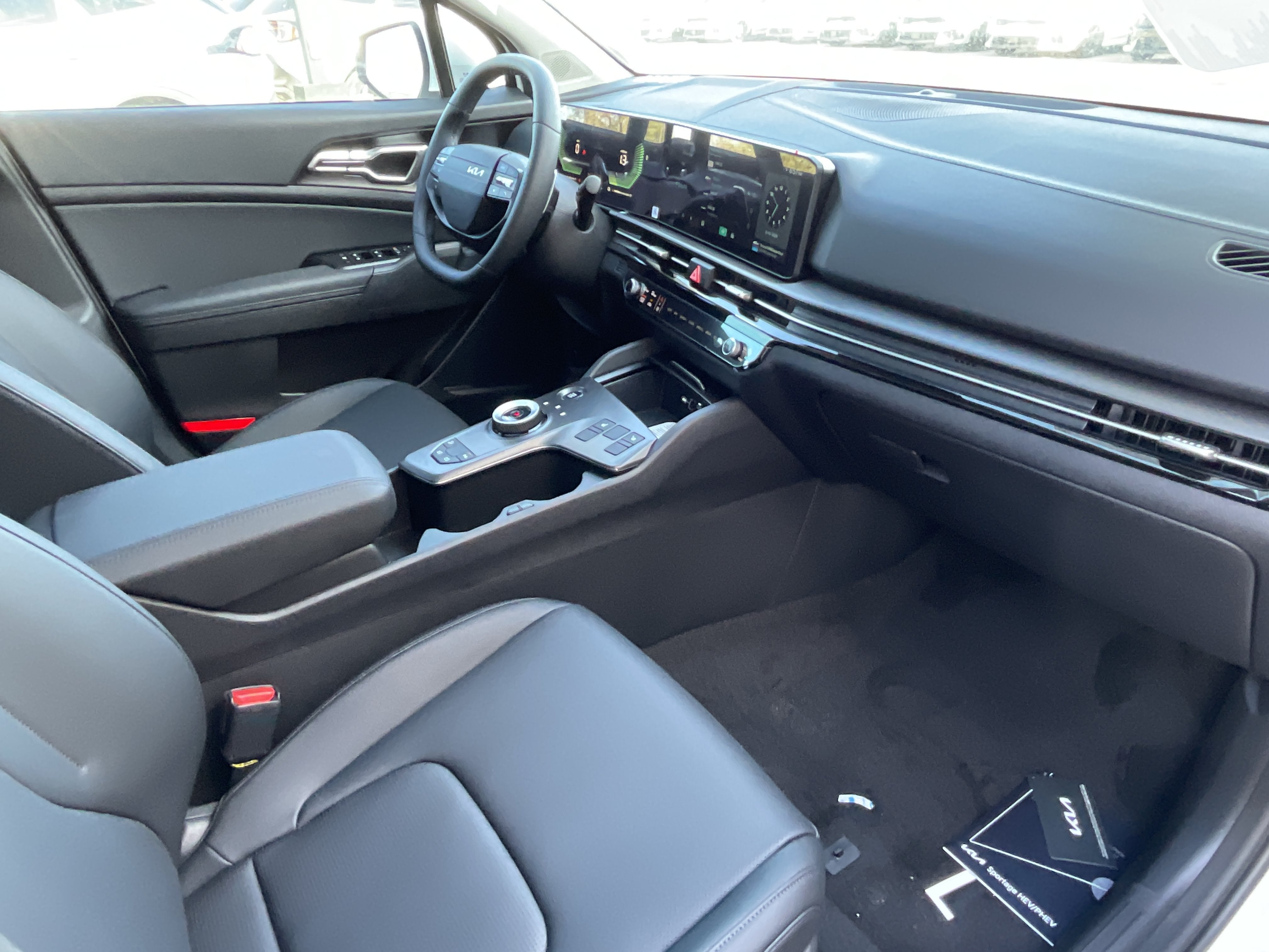 2027 Kia Sportage Hybrid EX