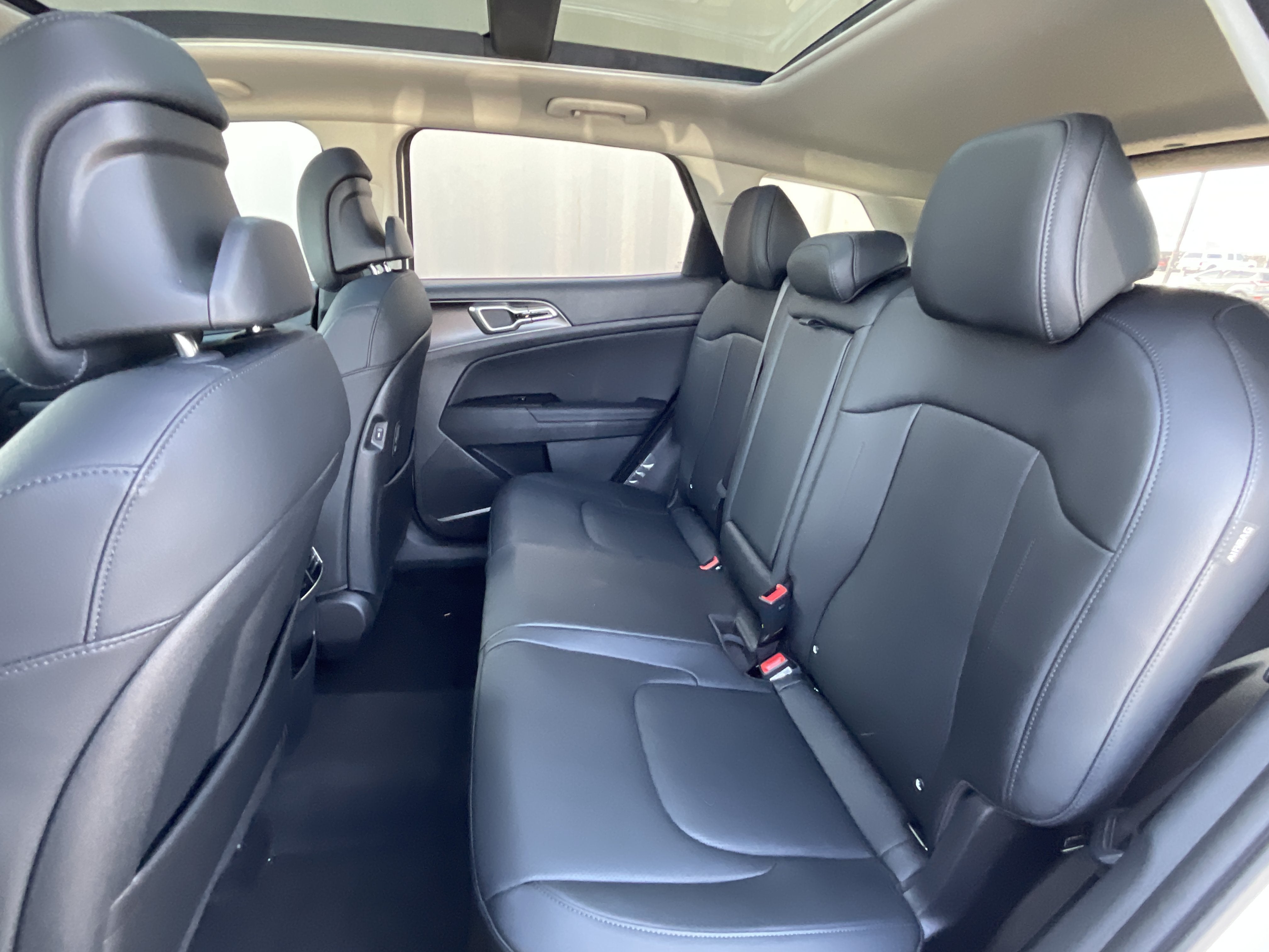 2027 Kia Sportage Hybrid EX