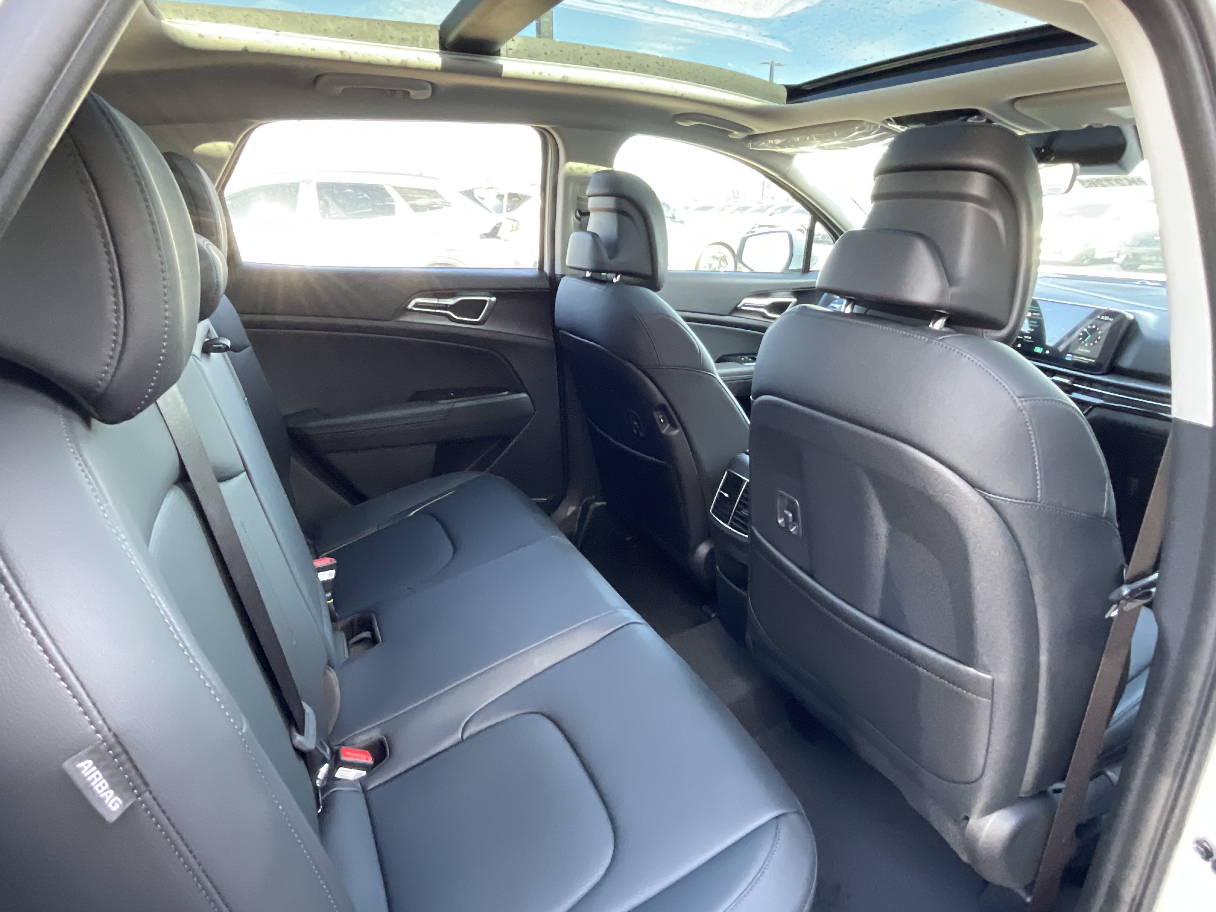 2027 Kia Sportage Hybrid EX