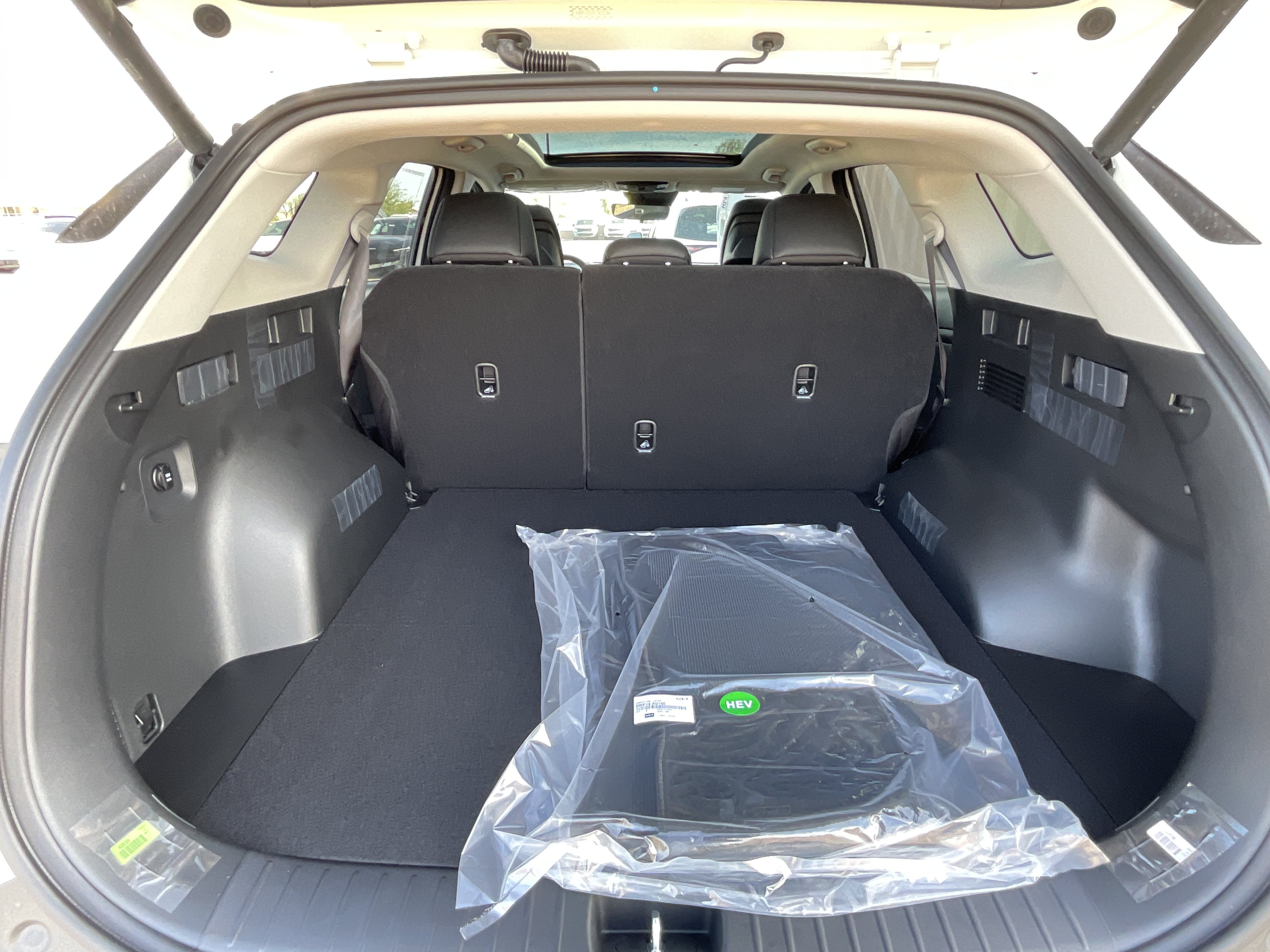 2027 Kia Sportage Hybrid EX