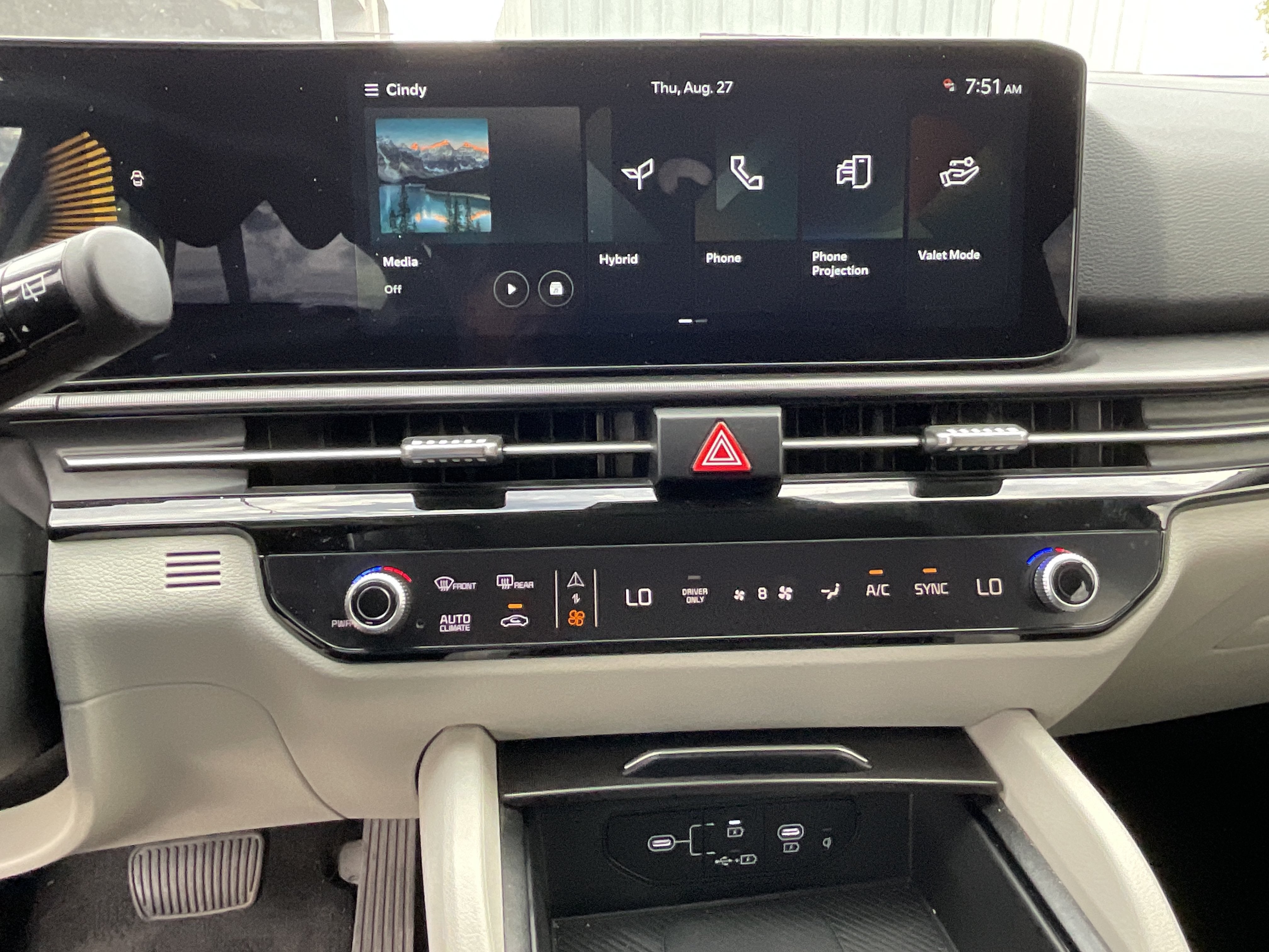 2026 Kia Sportage Hybrid EX